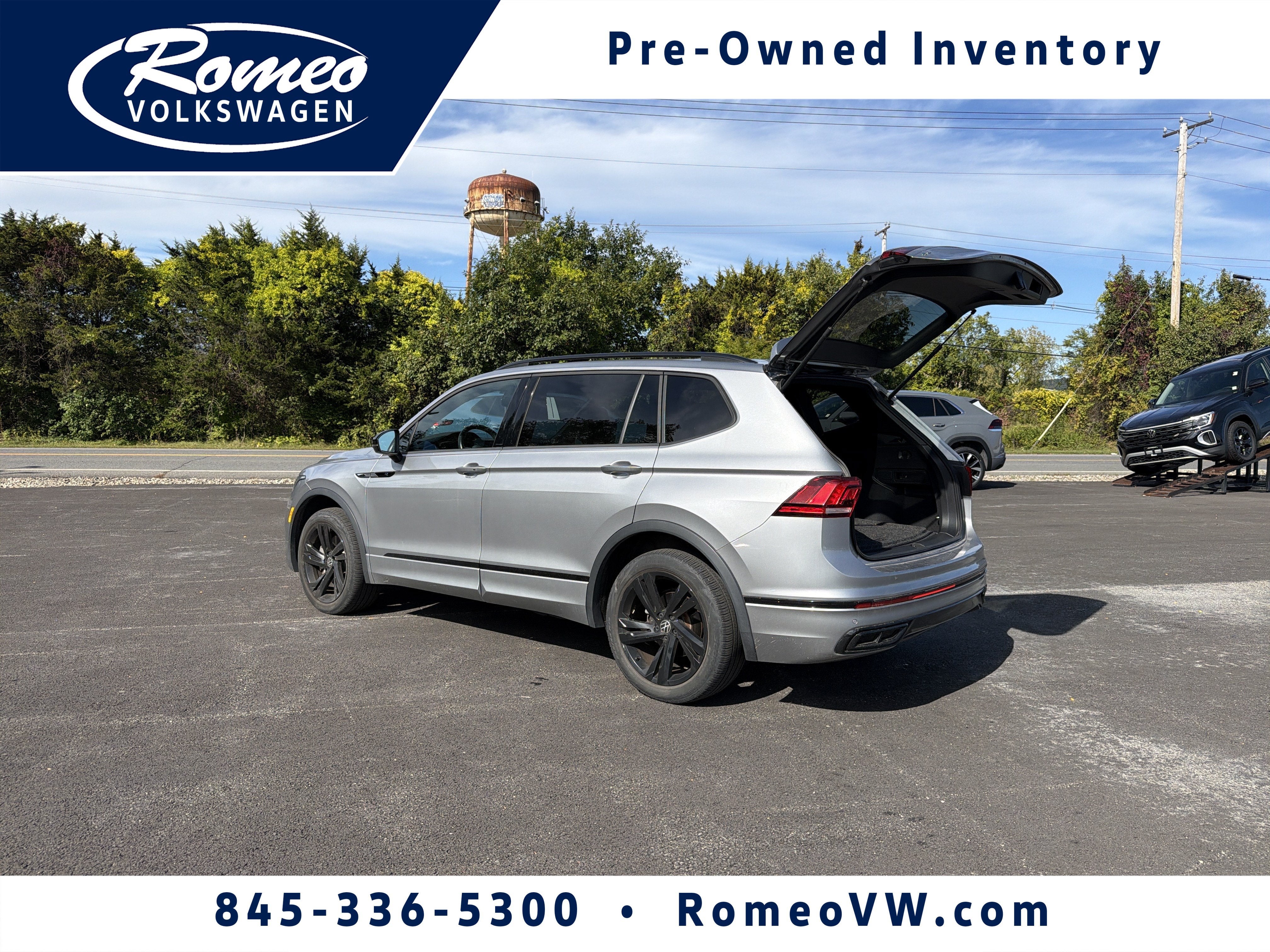 2023 Volkswagen Tiguan 2.0T SE R-Line Black