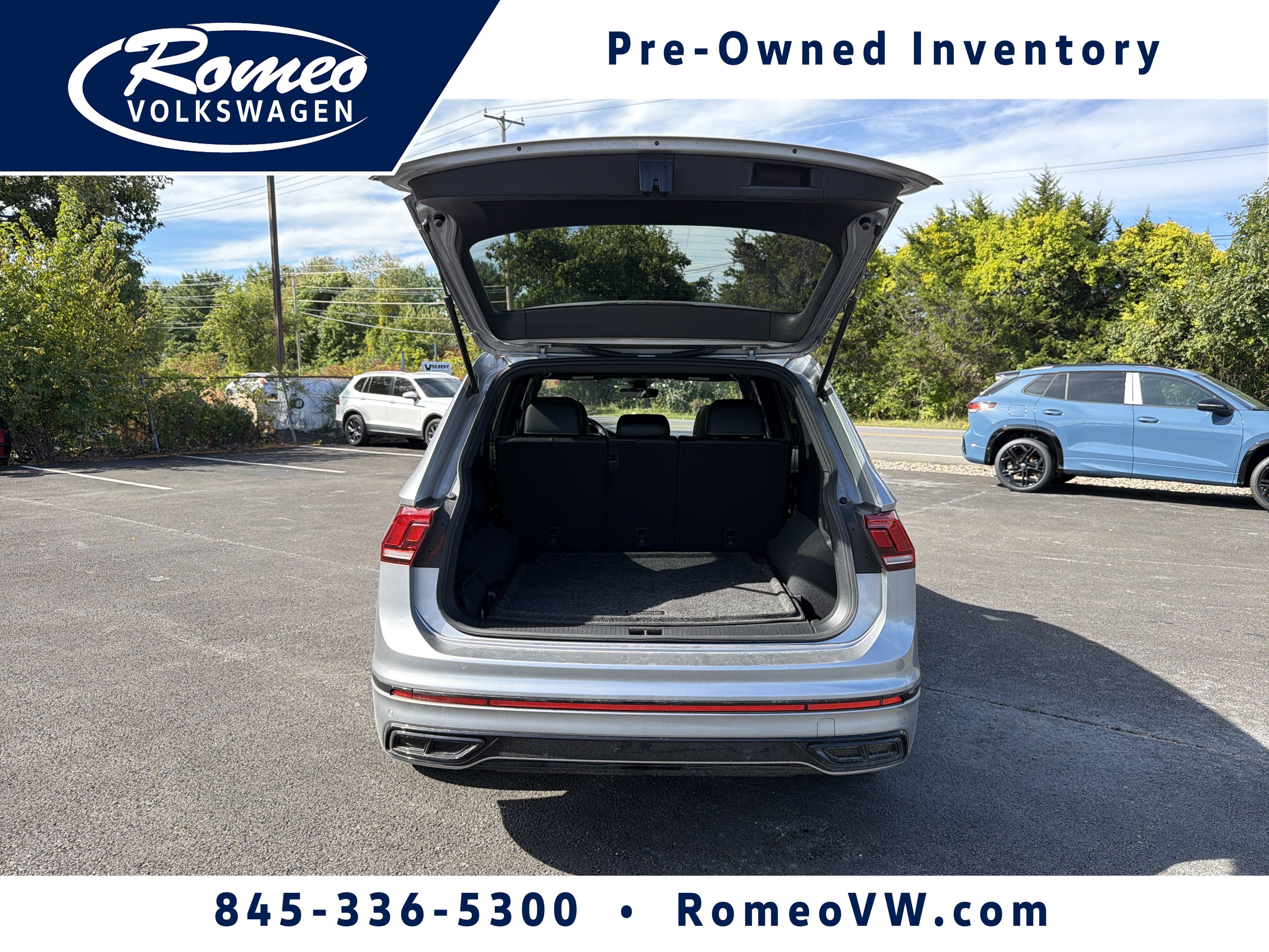 2023 Volkswagen Tiguan 2.0T SE R-Line Black