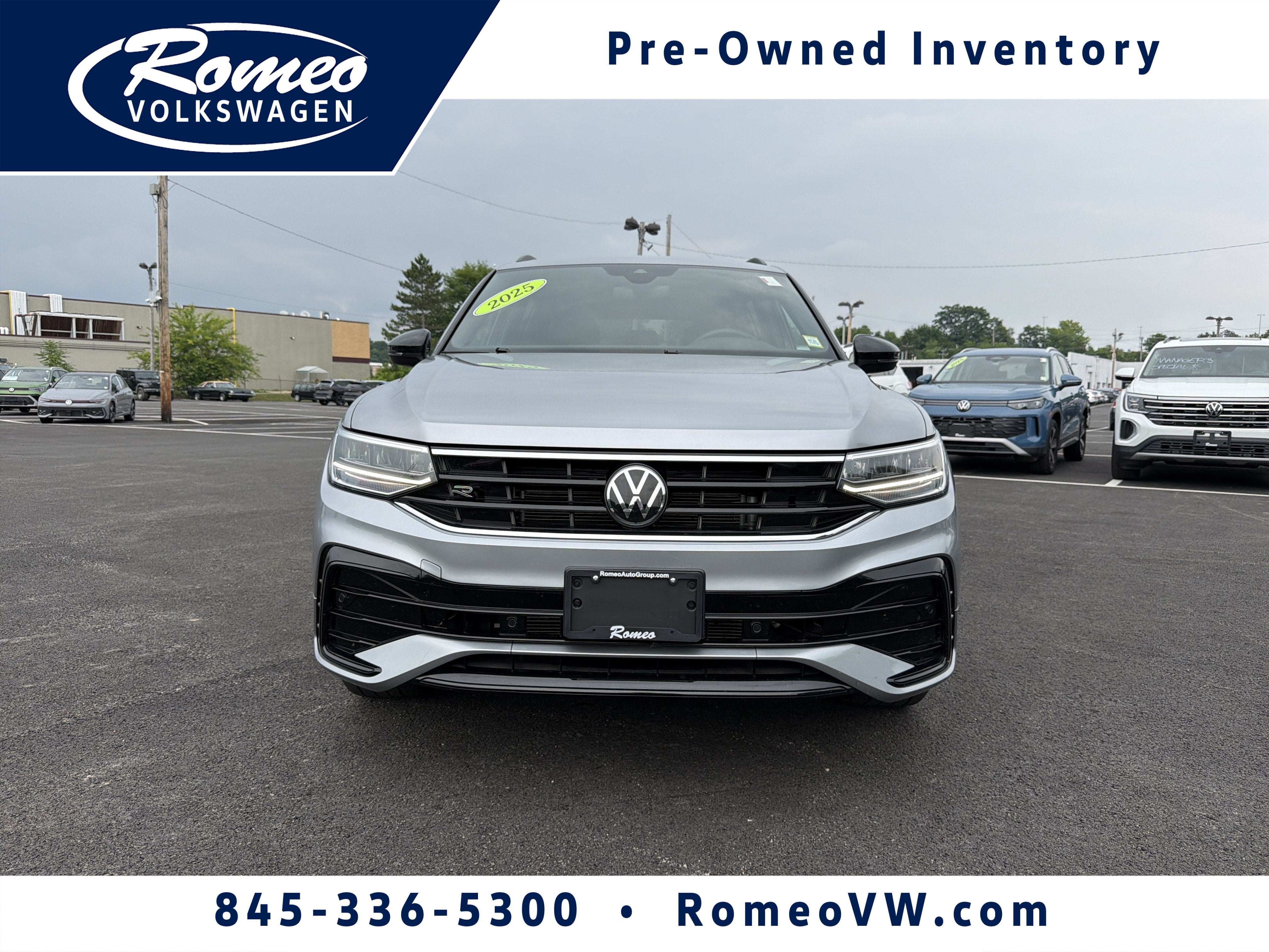 2024 Volkswagen Tiguan 2.0T SE R-Line Black