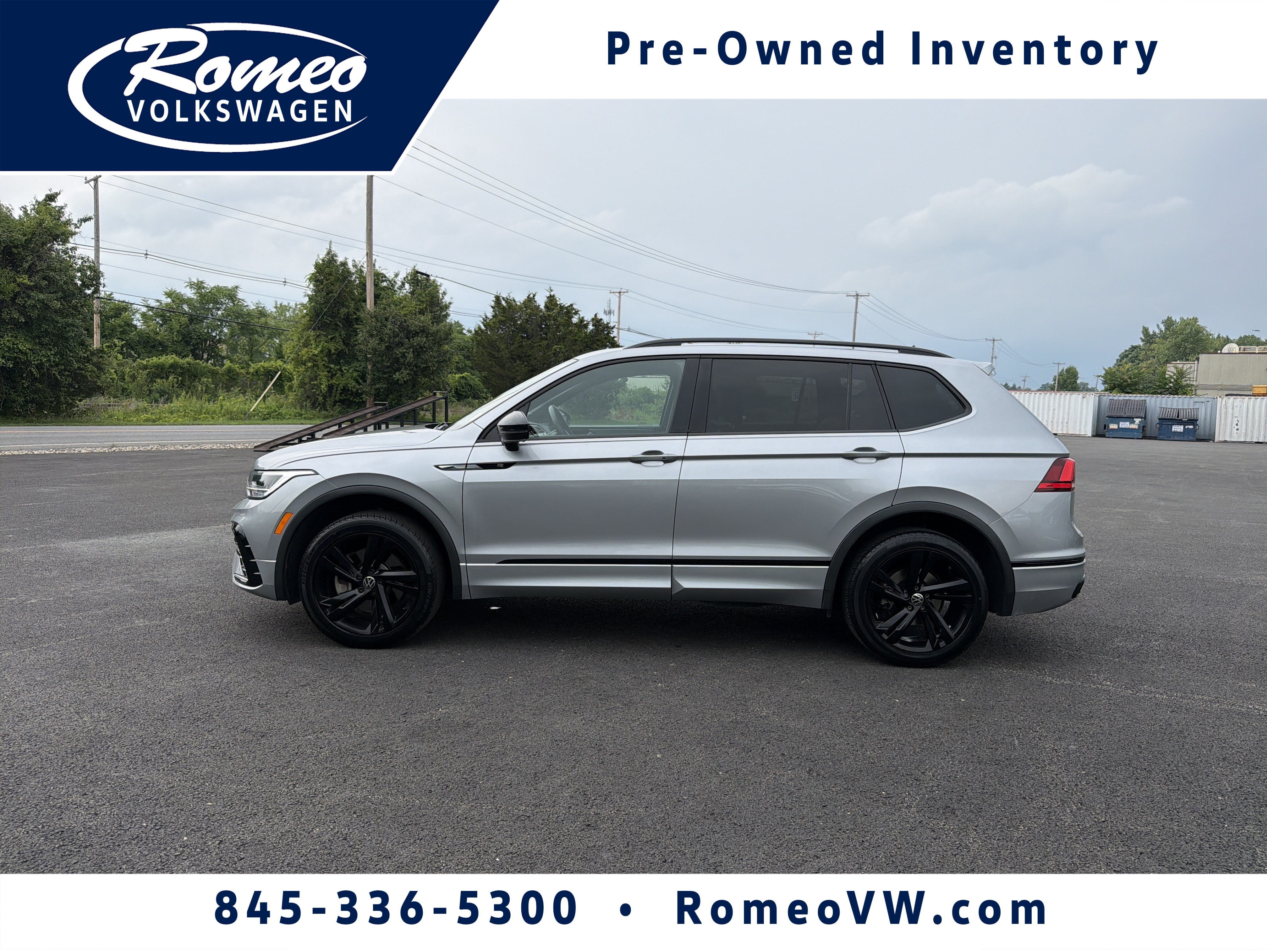 2024 Volkswagen Tiguan 2.0T SE R-Line Black