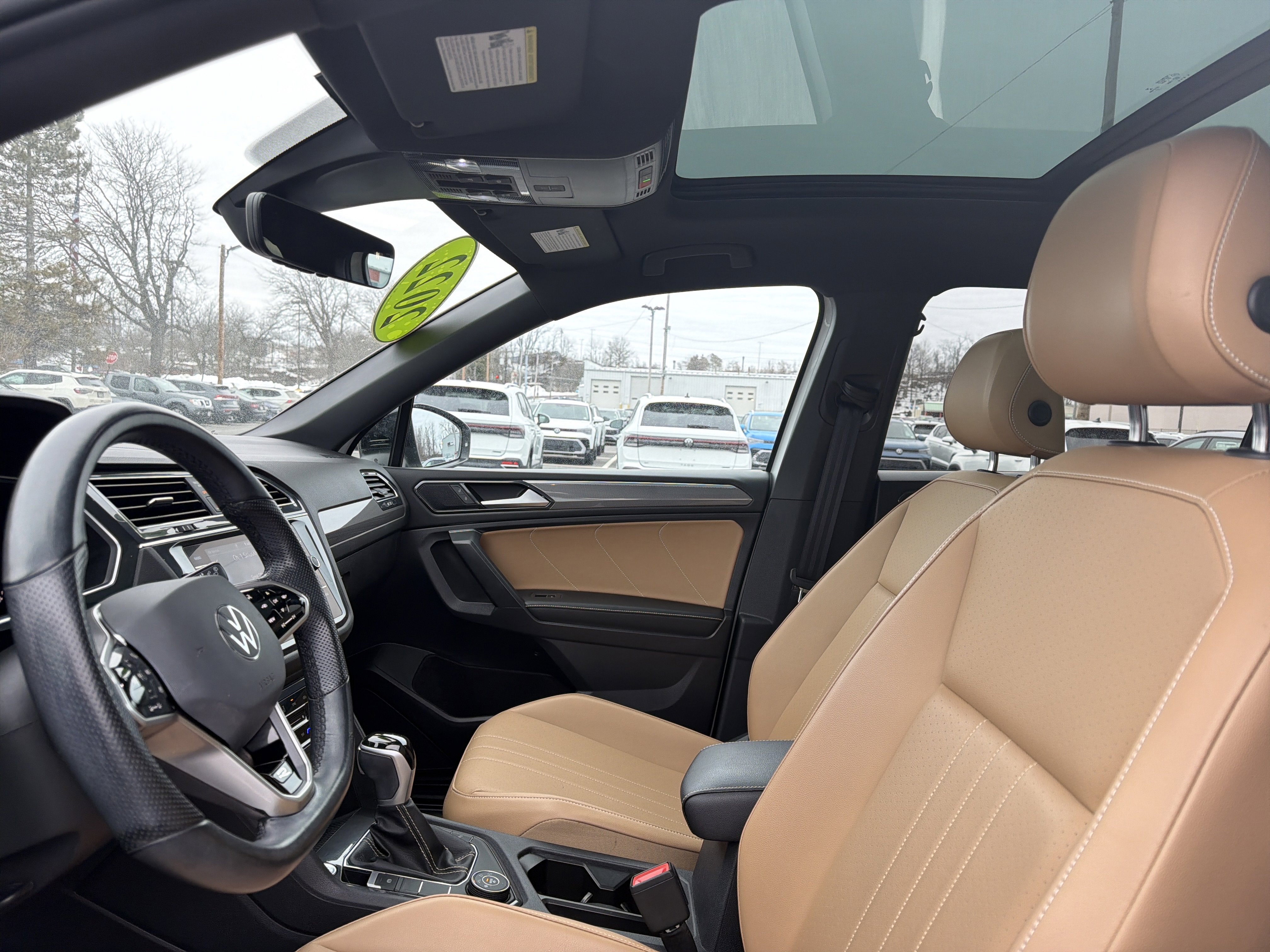 2022 Volkswagen Tiguan 2.0T SE R-Line Black