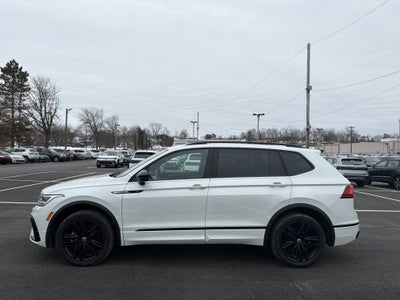 2022 Volkswagen Tiguan 2.0T SE R-Line Black