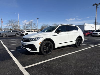 2022 Volkswagen Tiguan 2.0T SE R-Line Black