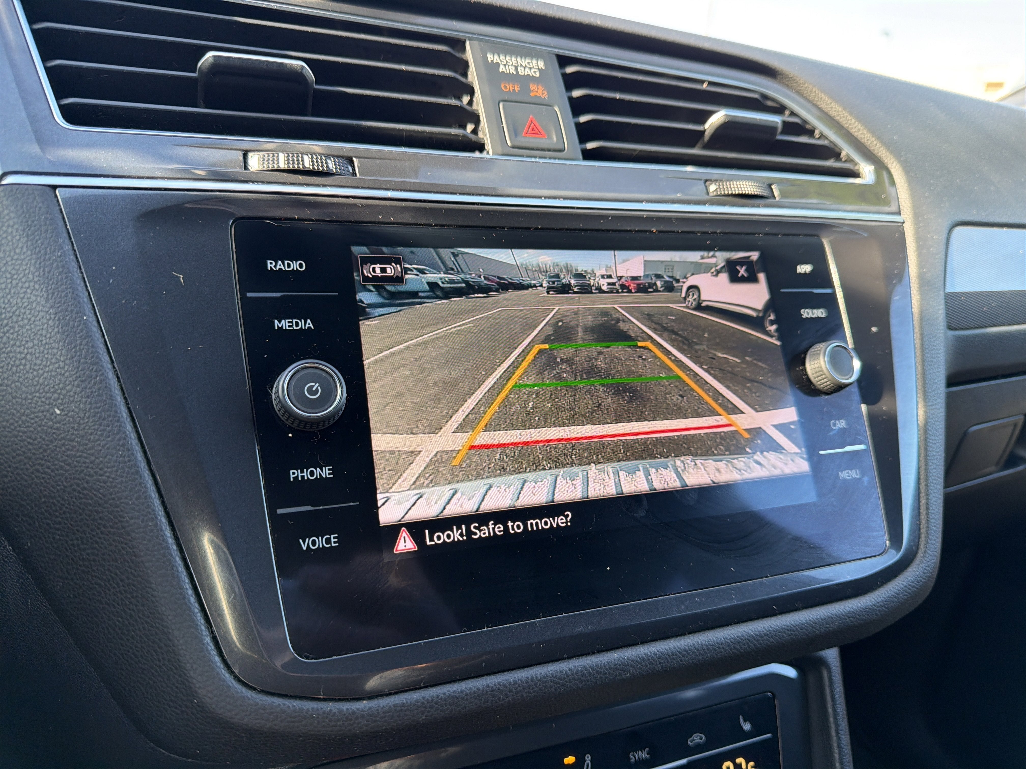 2022 Volkswagen Tiguan 2.0T SE R-Line Black