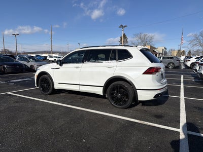2022 Volkswagen Tiguan 2.0T SE R-Line Black