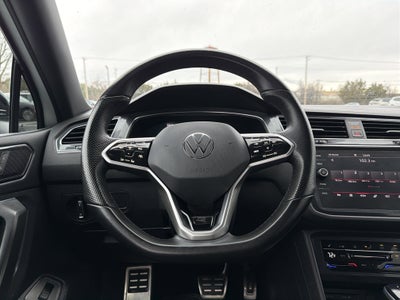 2022 Volkswagen Tiguan 2.0T SE R-Line Black