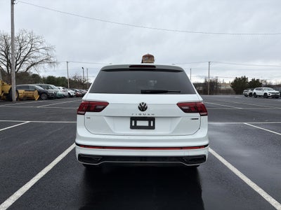 2022 Volkswagen Tiguan 2.0T SE R-Line Black