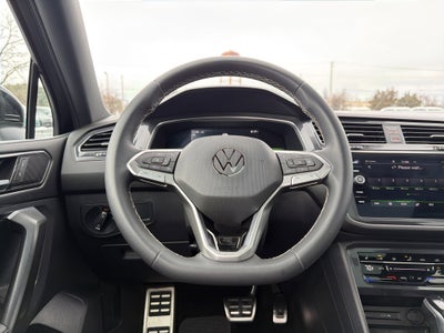 2023 Volkswagen Tiguan 2.0T SE R-Line Black
