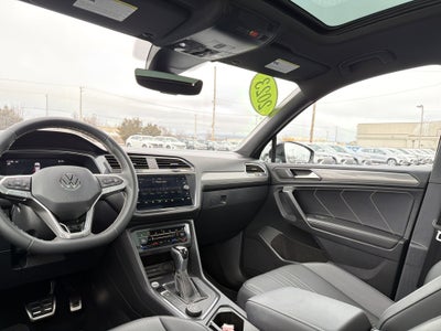 2023 Volkswagen Tiguan 2.0T SE R-Line Black