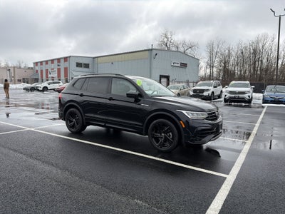 2023 Volkswagen Tiguan 2.0T SE R-Line Black