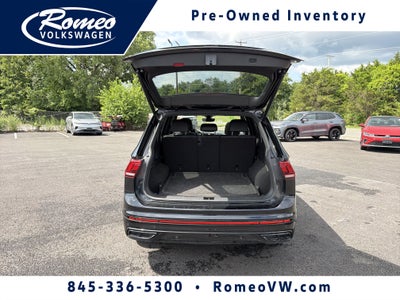 2022 Volkswagen Tiguan 2.0T SE R-Line Black