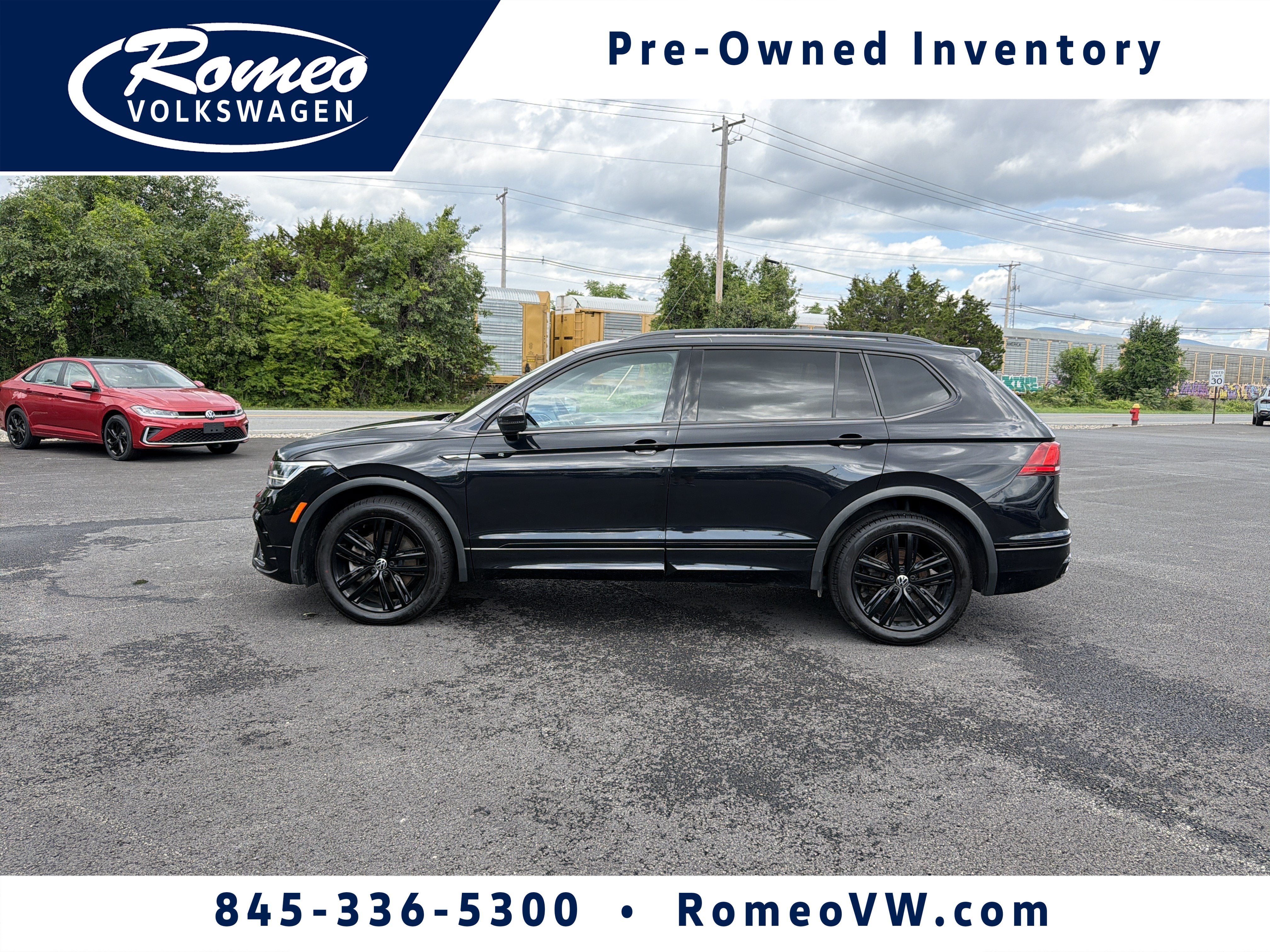 2022 Volkswagen Tiguan 2.0T SE R-Line Black