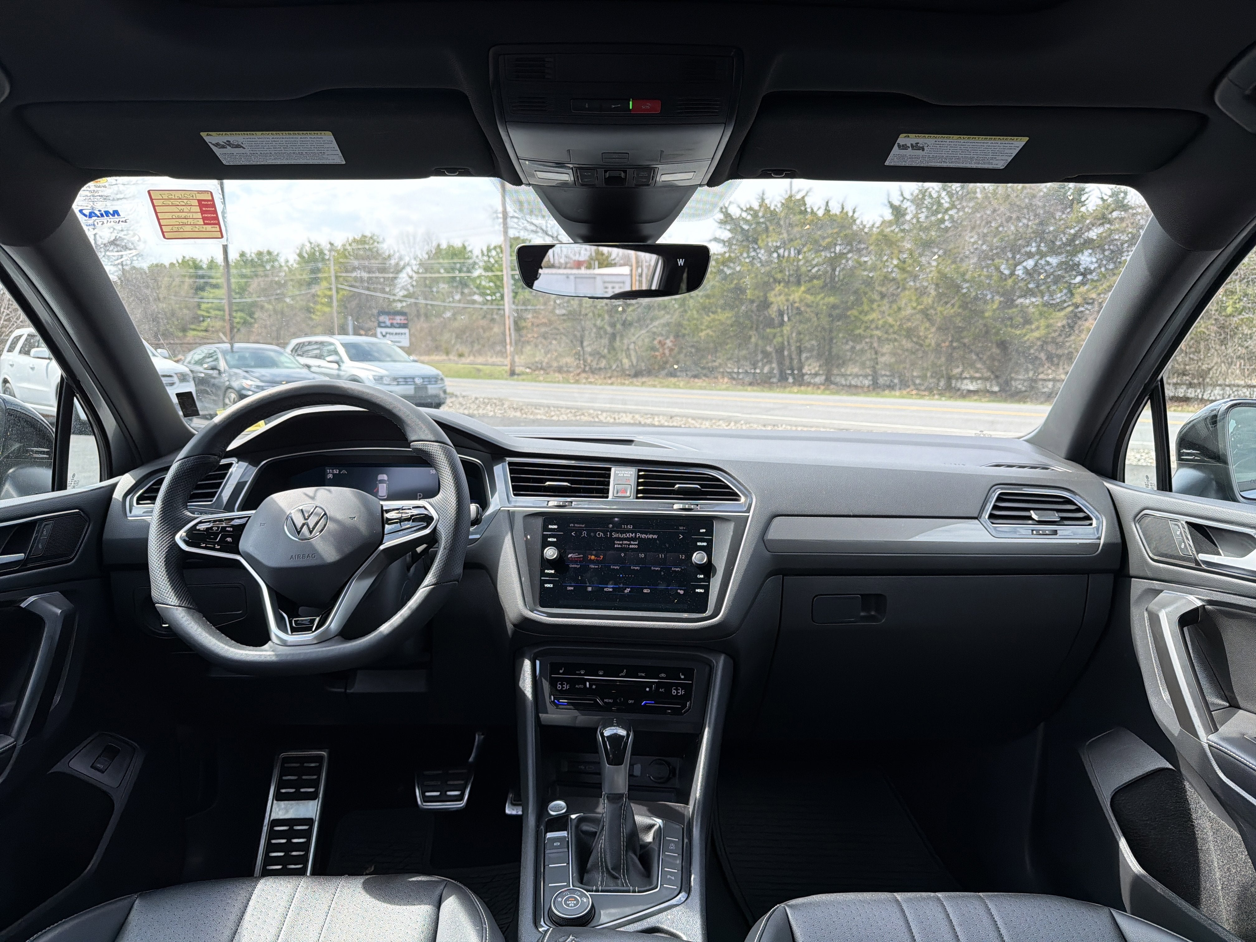 2022 Volkswagen Tiguan 2.0T SE R-Line Black