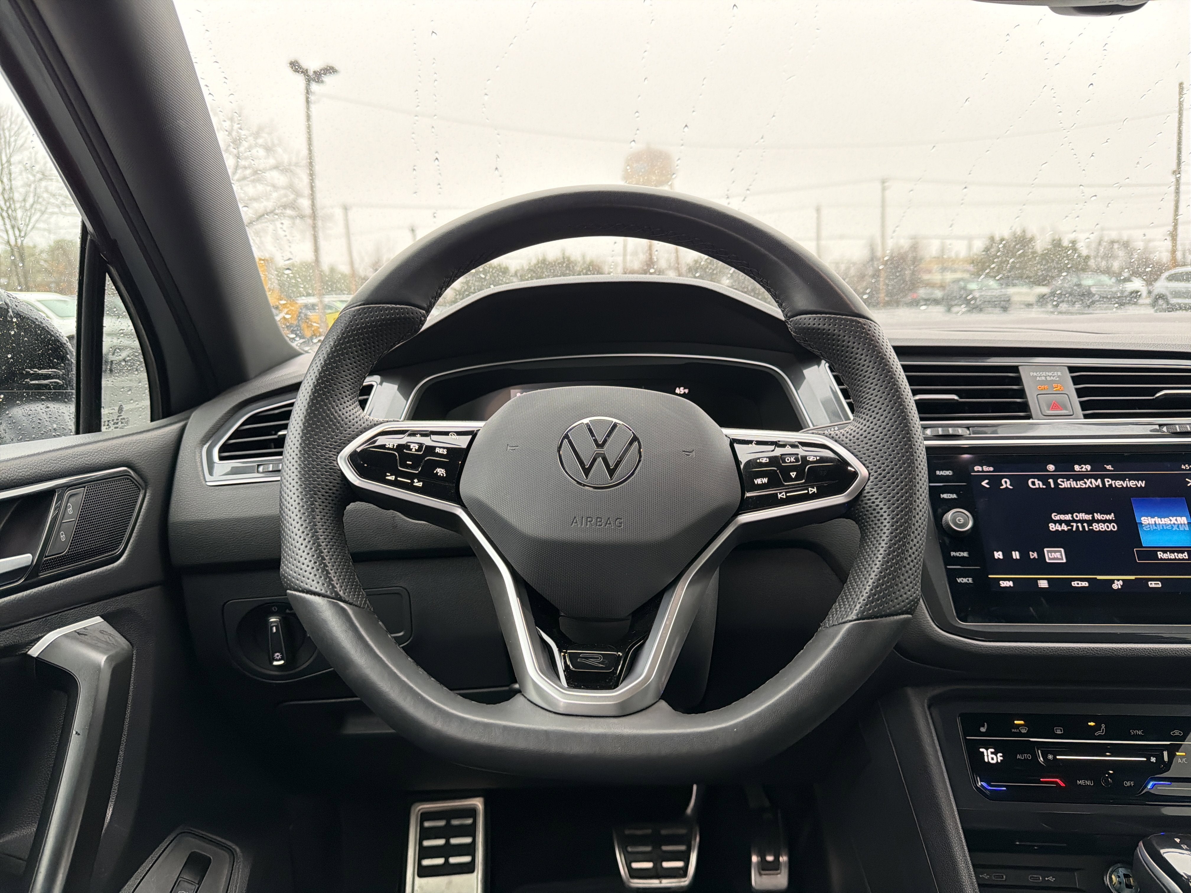 2024 Volkswagen Tiguan 2.0T SE R-Line Black