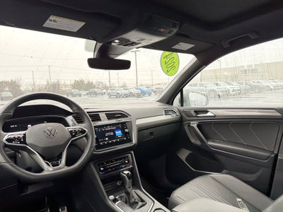2024 Volkswagen Tiguan 2.0T SE R-Line Black