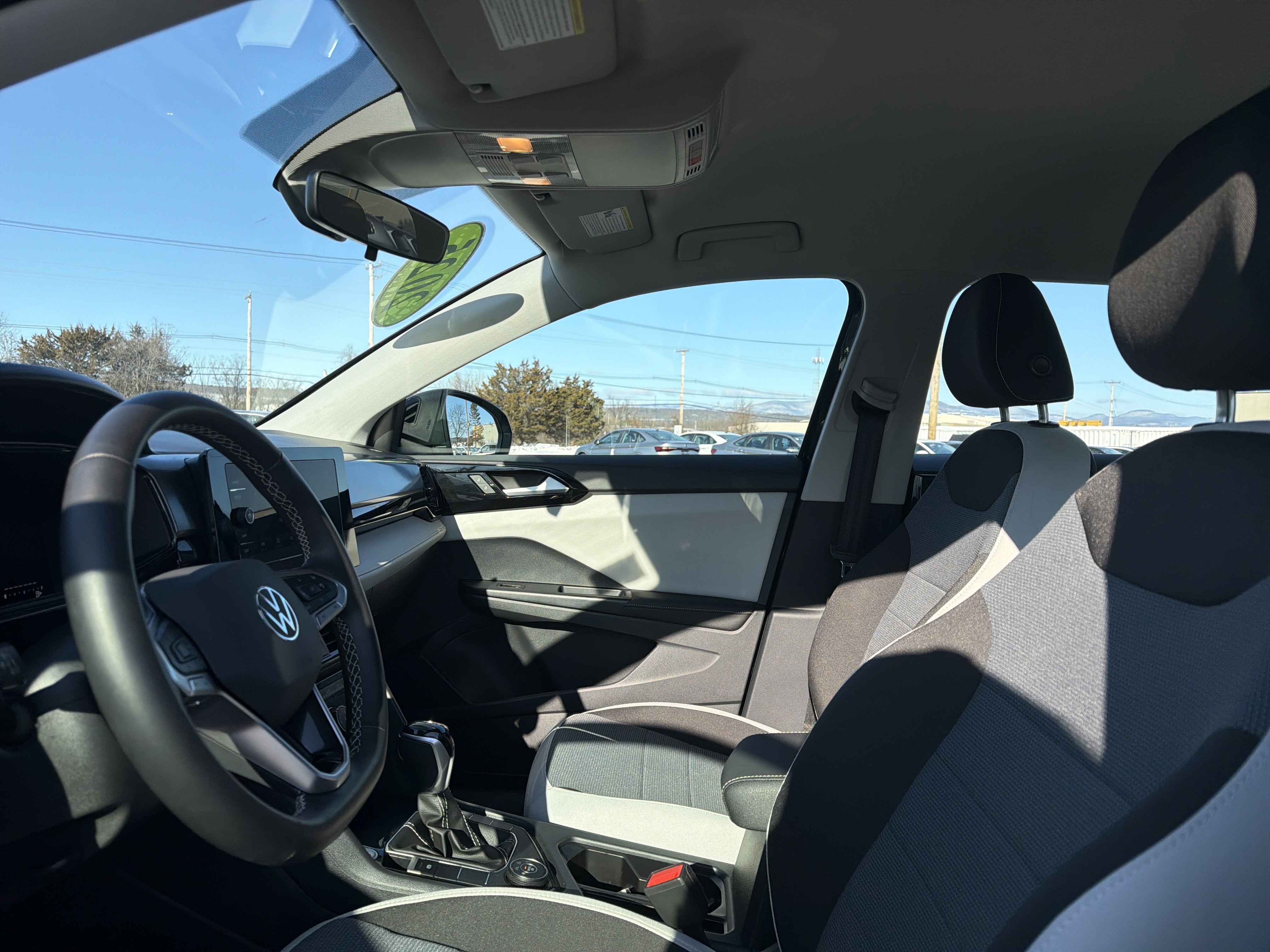 2025 Volkswagen Taos 1.5T S