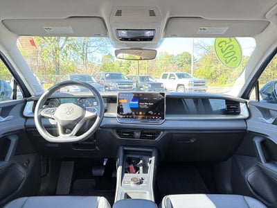 2025 Volkswagen Tiguan 2.0T SE