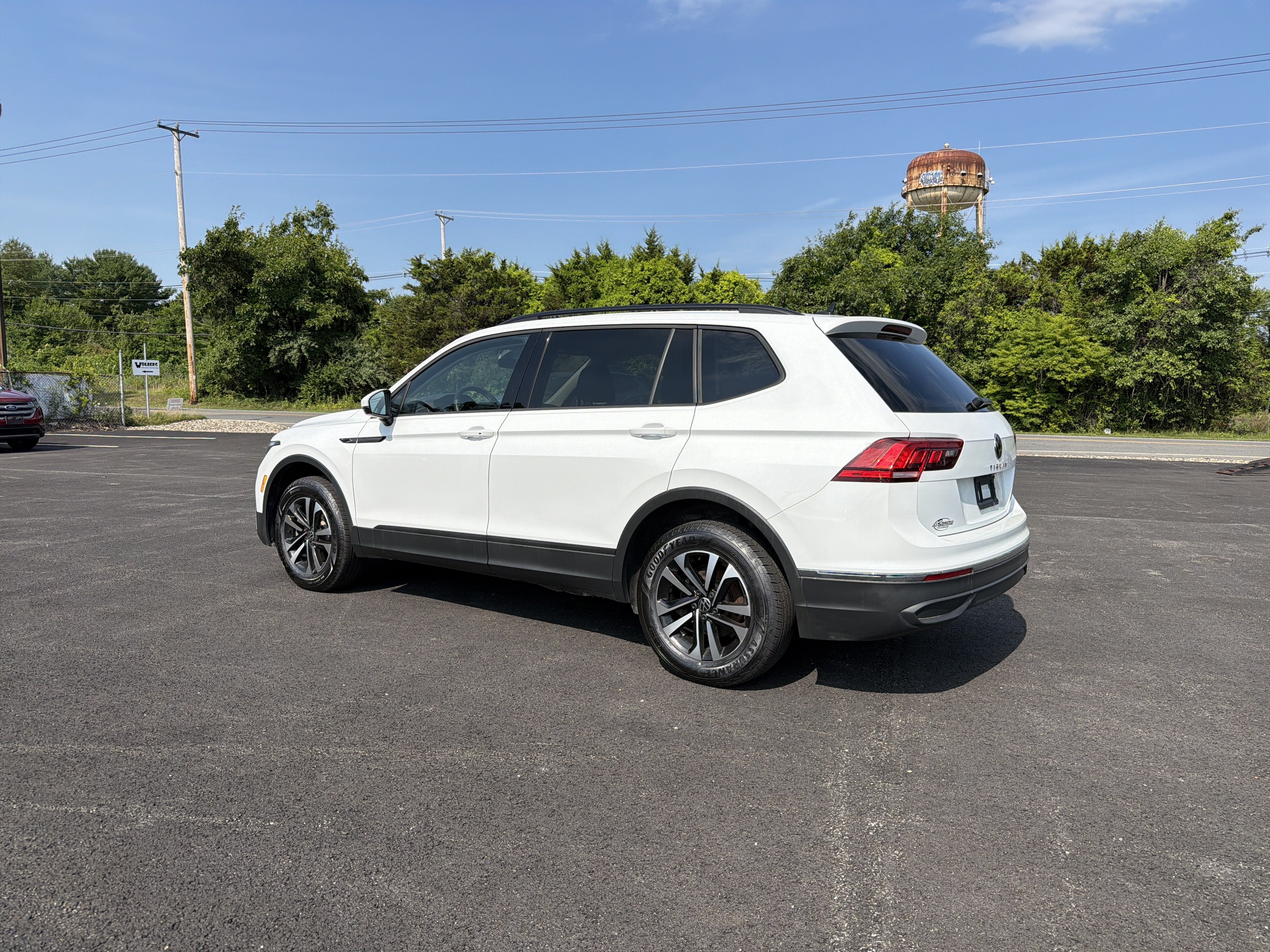 2023 Volkswagen Tiguan 2.0T S