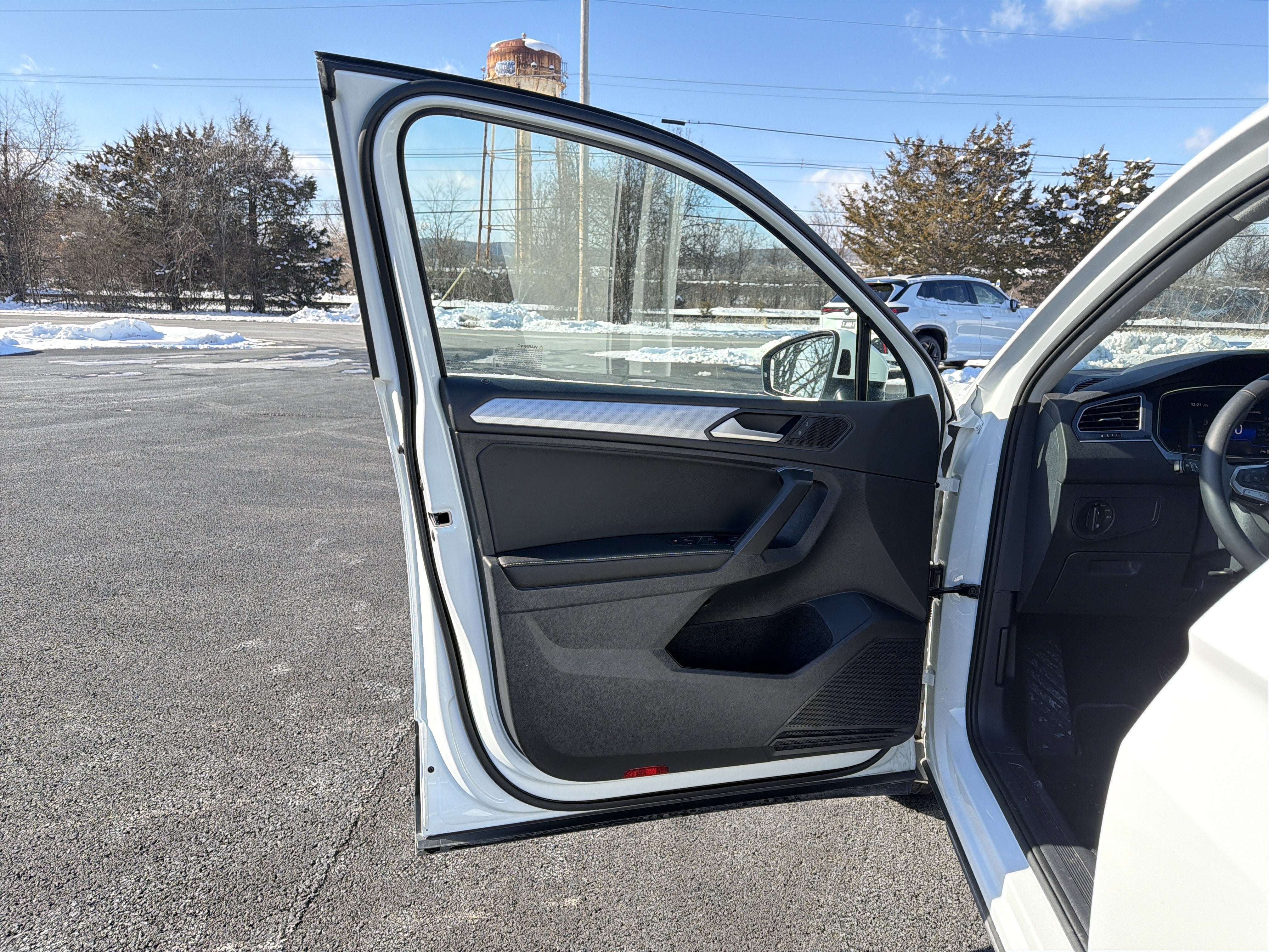 2024 Volkswagen Tiguan 2.0T S