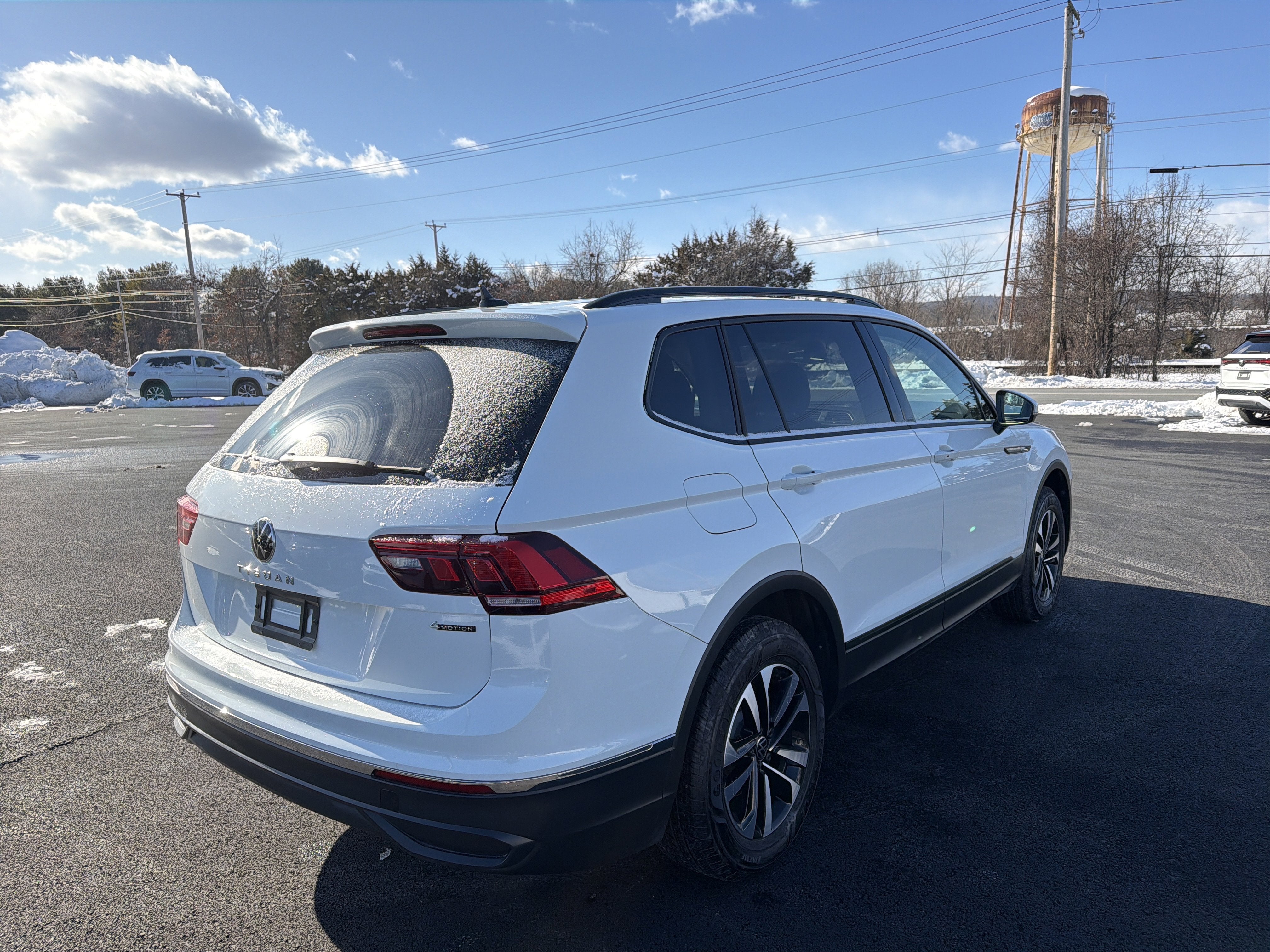2024 Volkswagen Tiguan 2.0T S