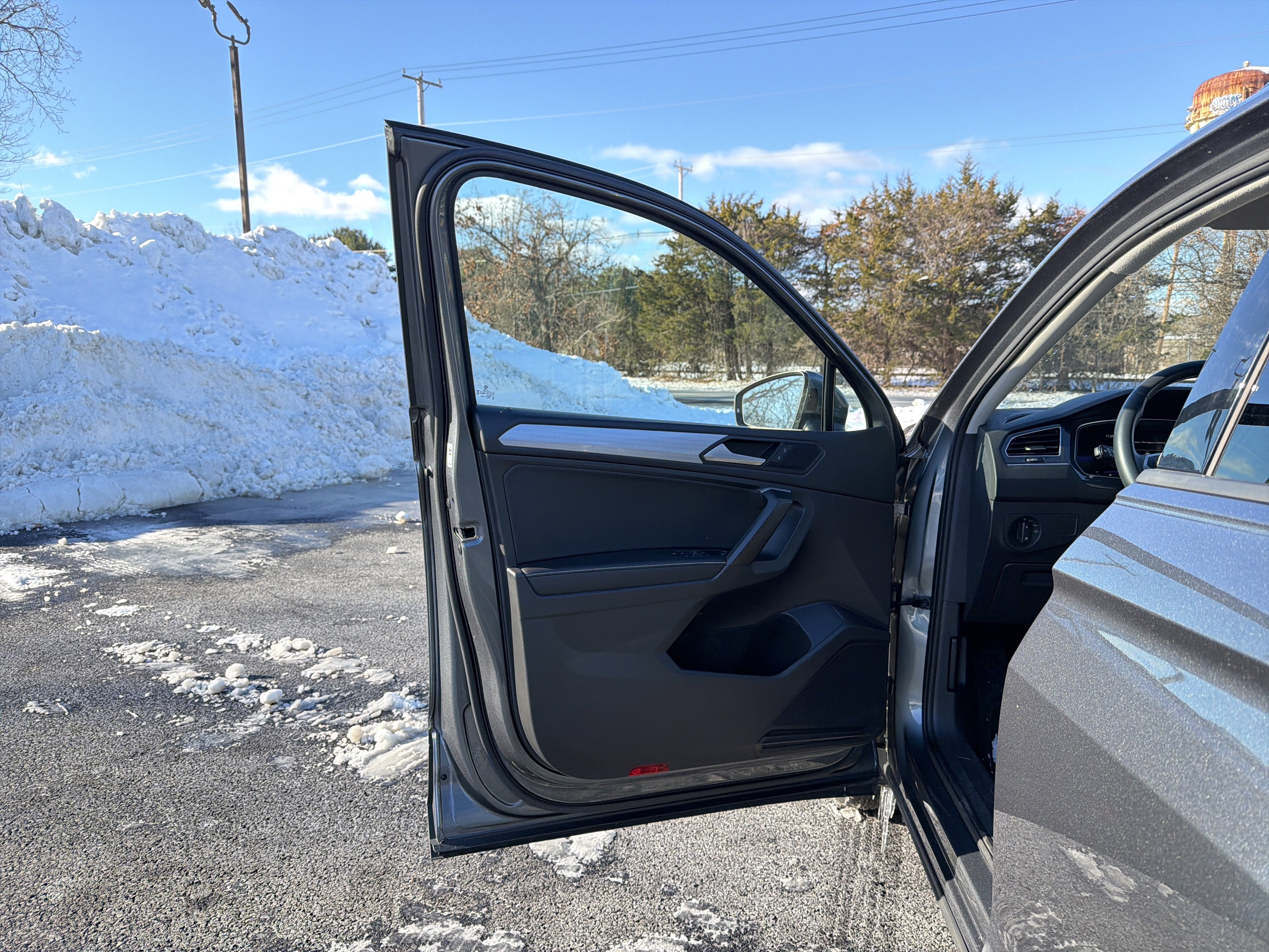 2024 Volkswagen Tiguan 2.0T S