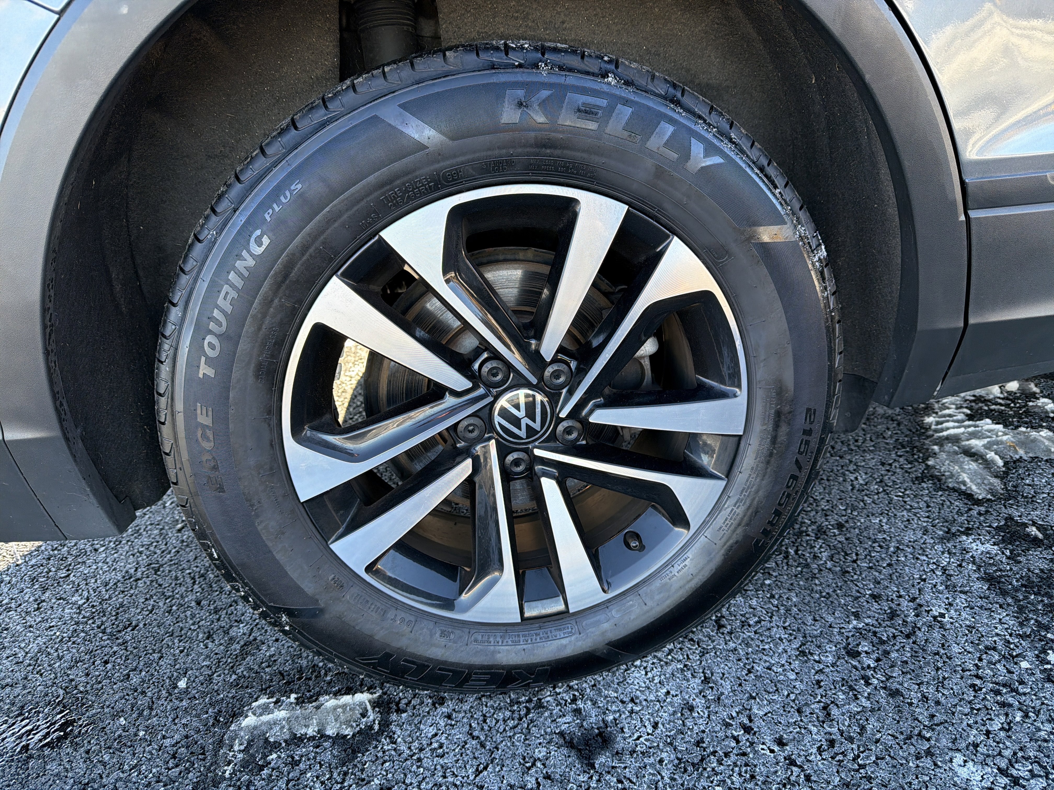 2024 Volkswagen Tiguan 2.0T S