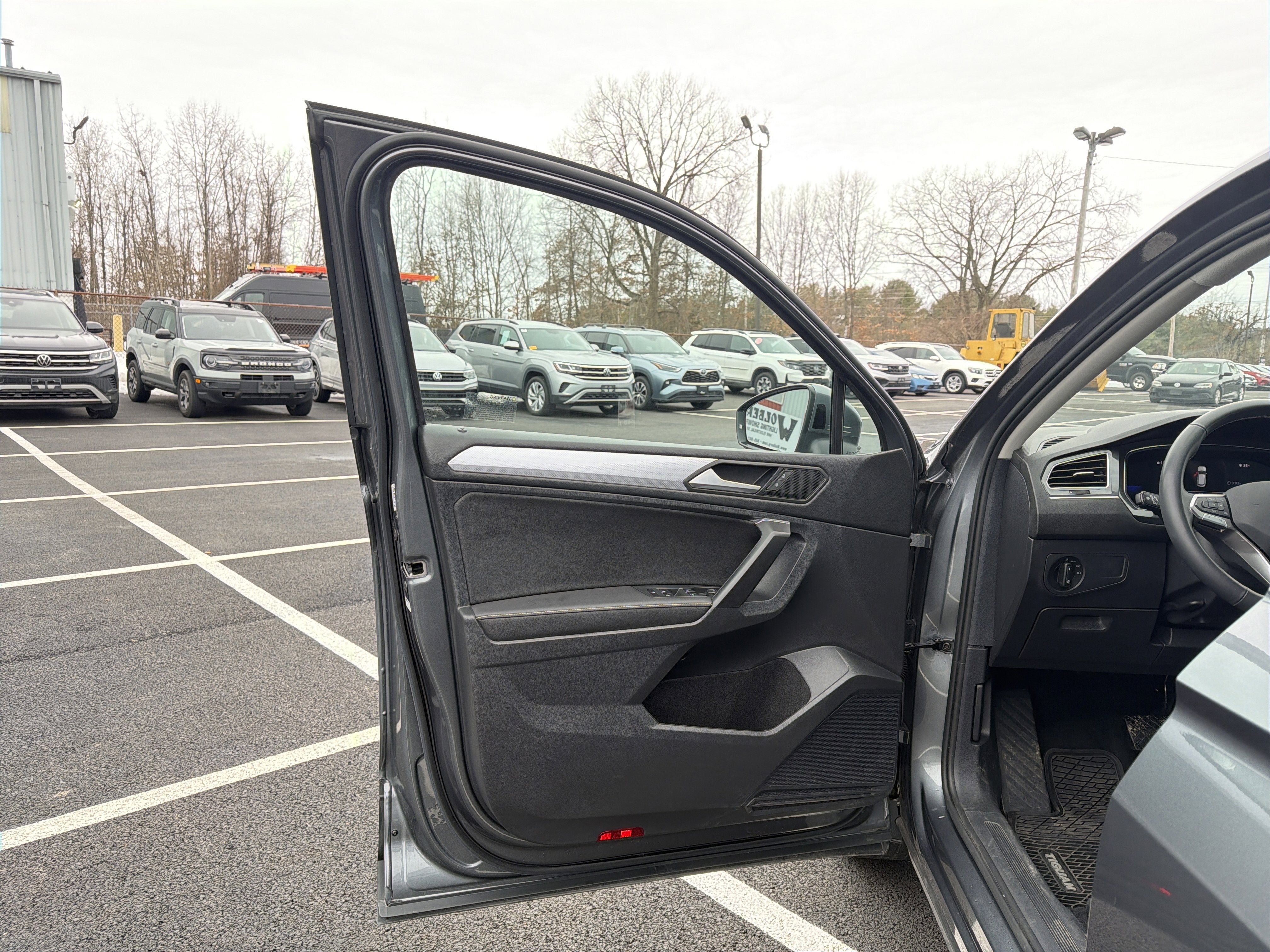 2023 Volkswagen Tiguan 2.0T S