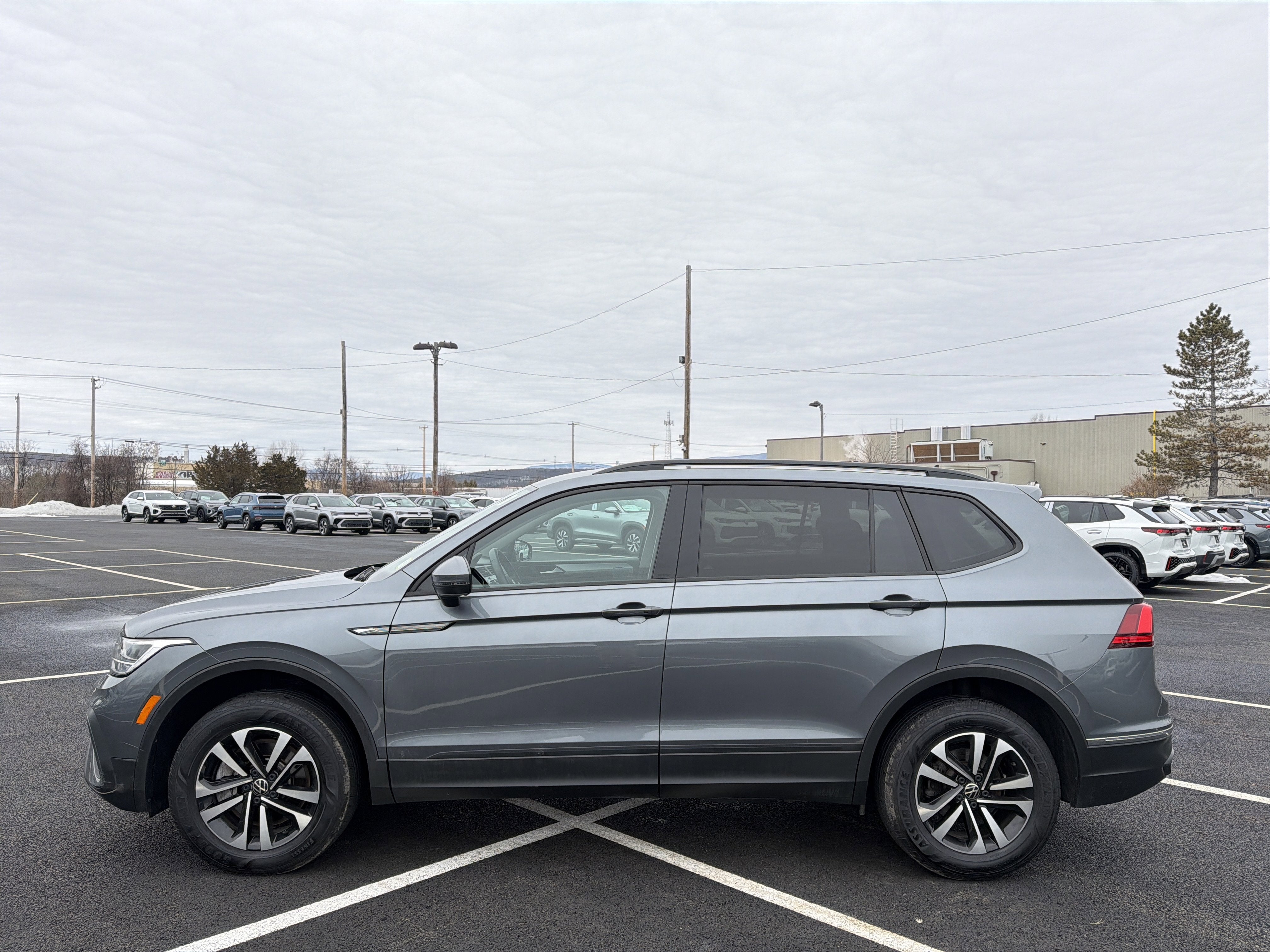 2023 Volkswagen Tiguan 2.0T S
