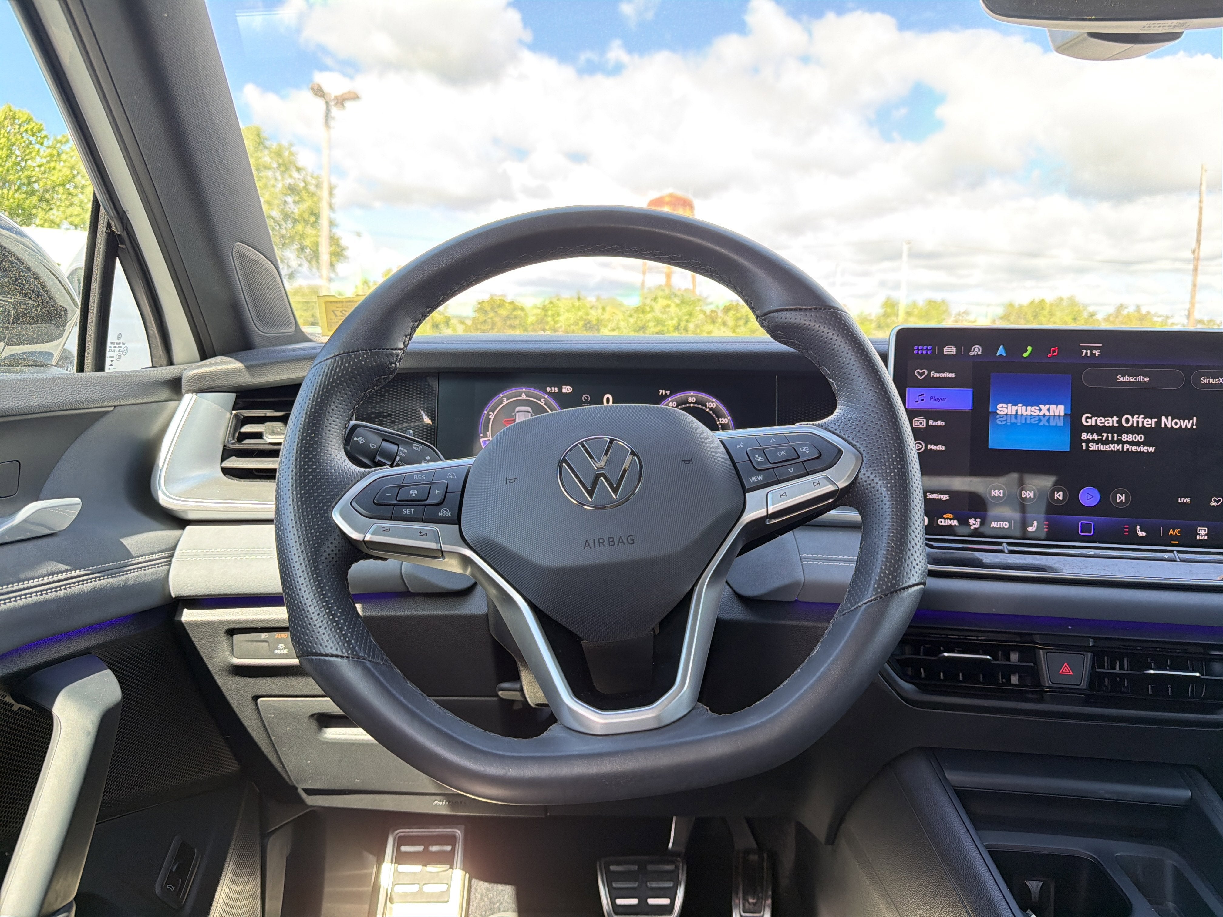 2025 Volkswagen Tiguan 2.0T SE R-Line Black