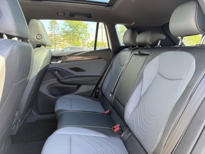 2025 Volkswagen Tiguan 2.0T SE R-Line Black