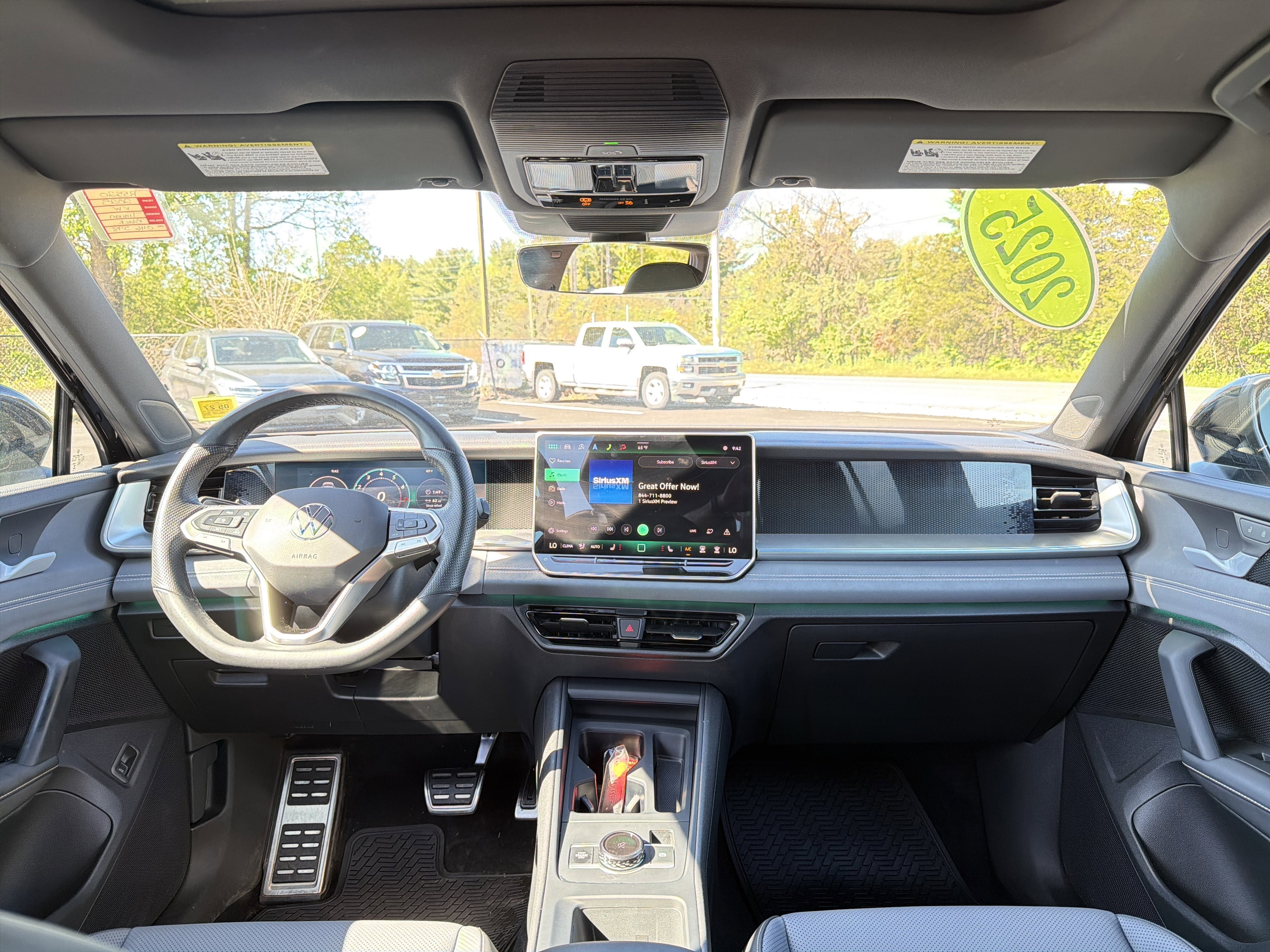 2025 Volkswagen Tiguan 2.0T SE R-Line Black