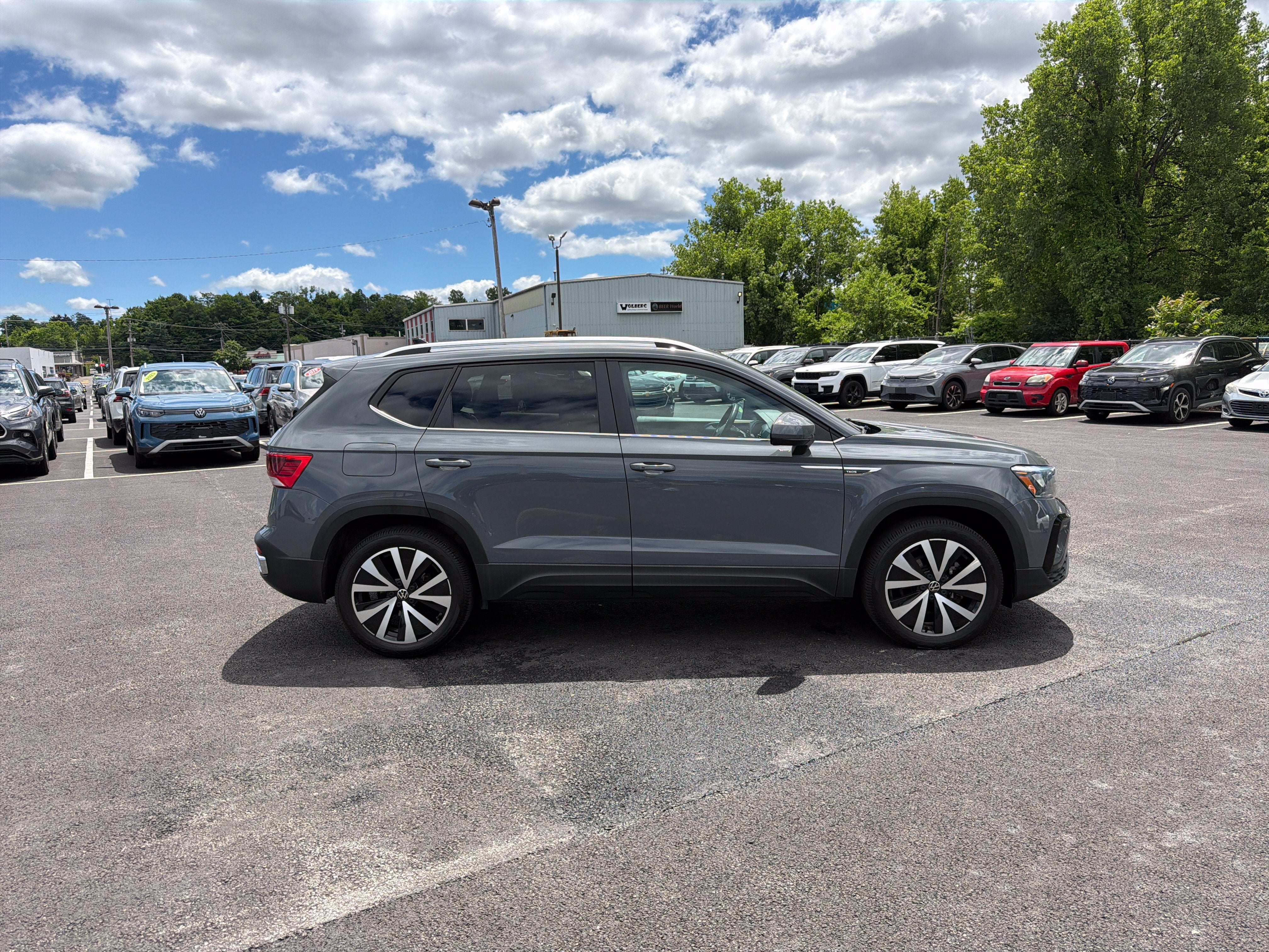 2022 Volkswagen Taos 1.5T SE