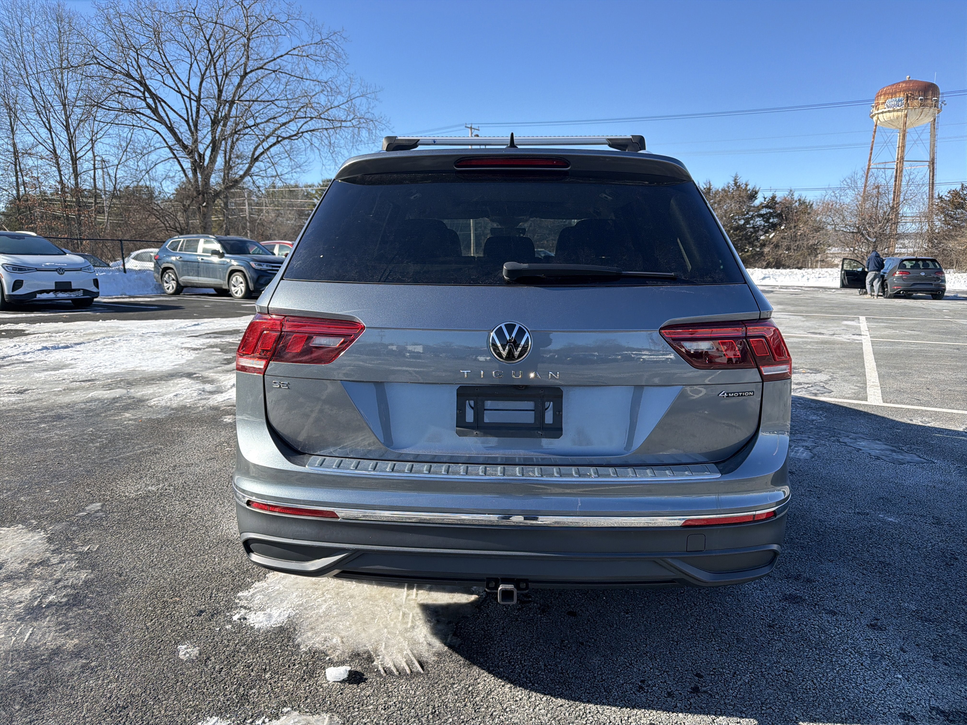 2023 Volkswagen Tiguan 2.0T SE