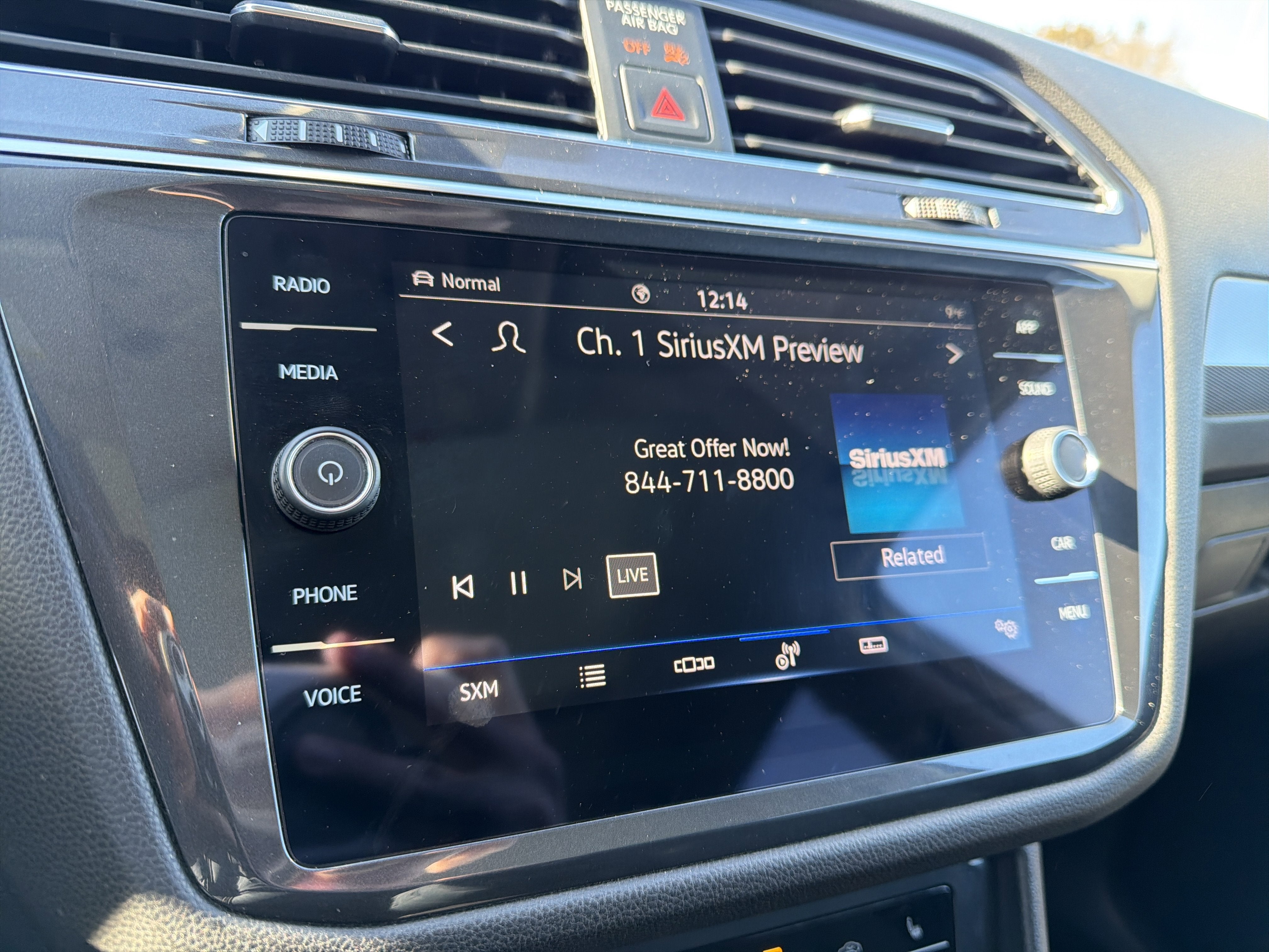 2023 Volkswagen Tiguan 2.0T SE