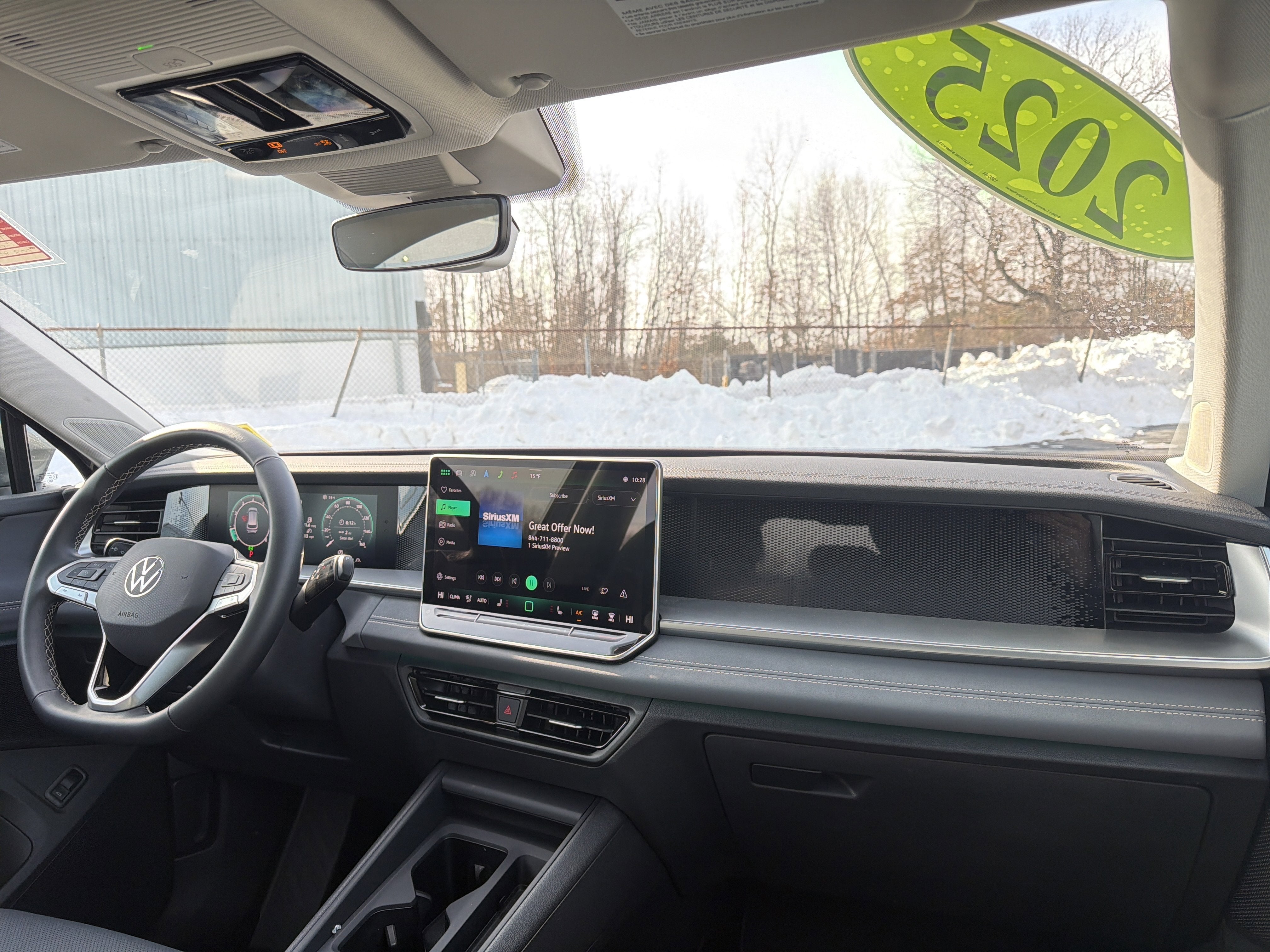 2025 Volkswagen Tiguan 2.0T SE