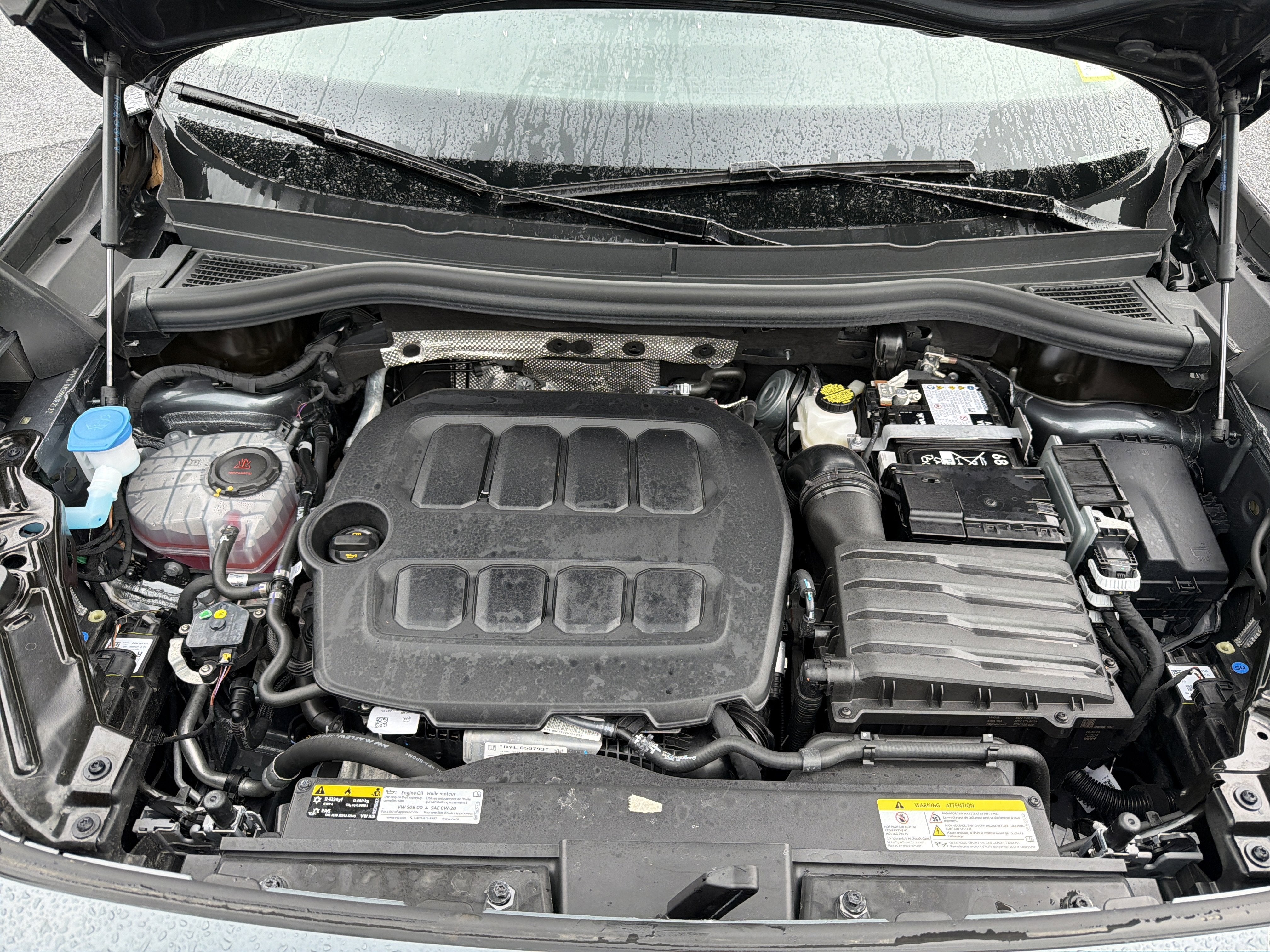 2025 Volkswagen Tiguan 2.0T SE
