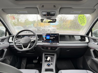 2025 Volkswagen Tiguan 2.0T SE