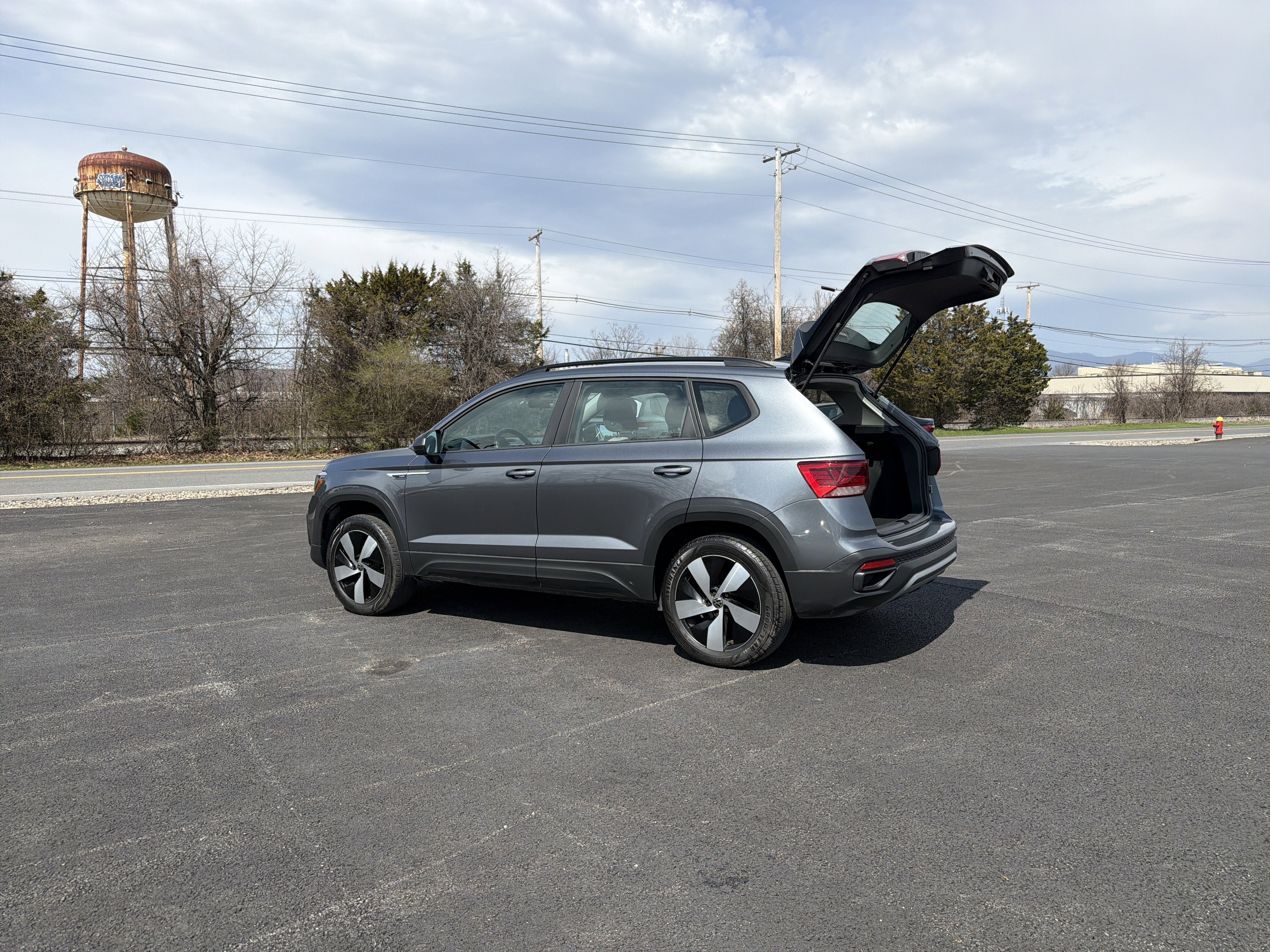 2023 Volkswagen Taos 1.5T S