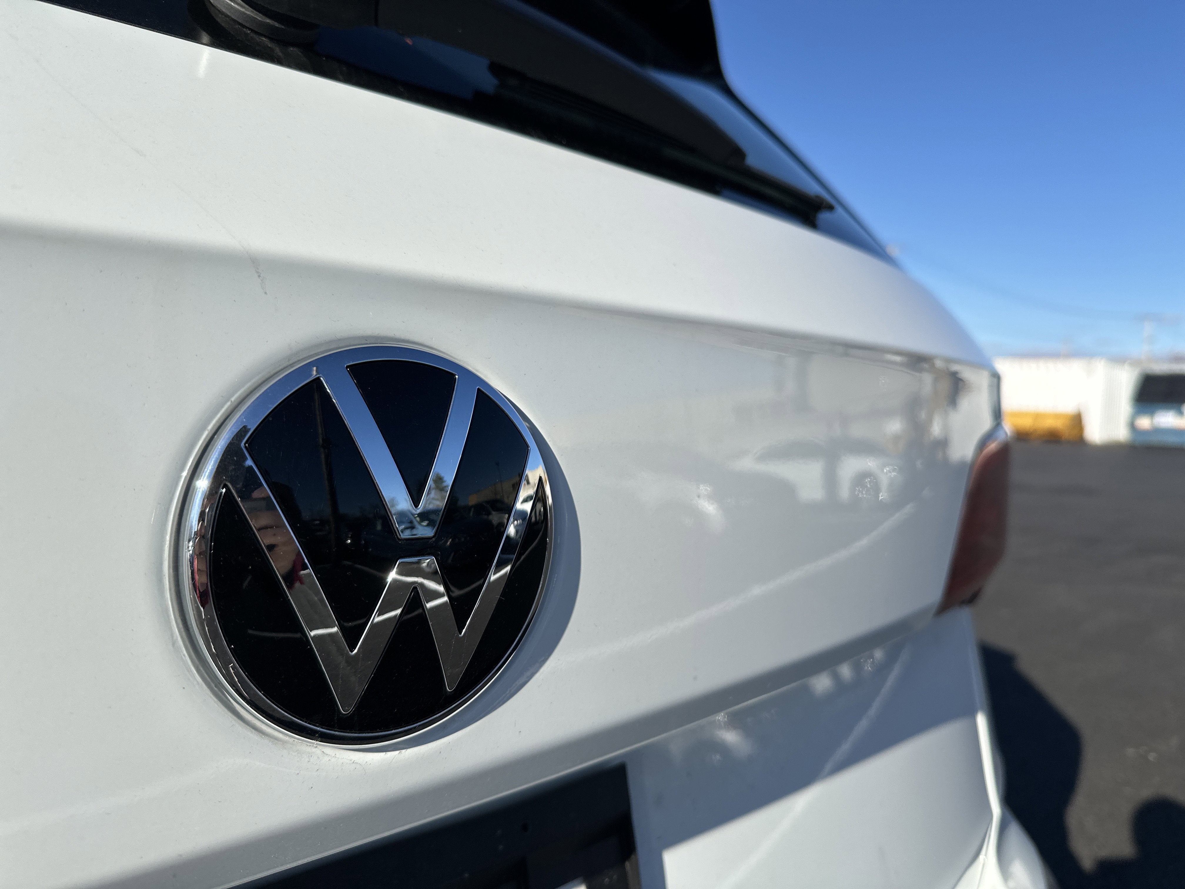 2023 Volkswagen Taos 1.5T S