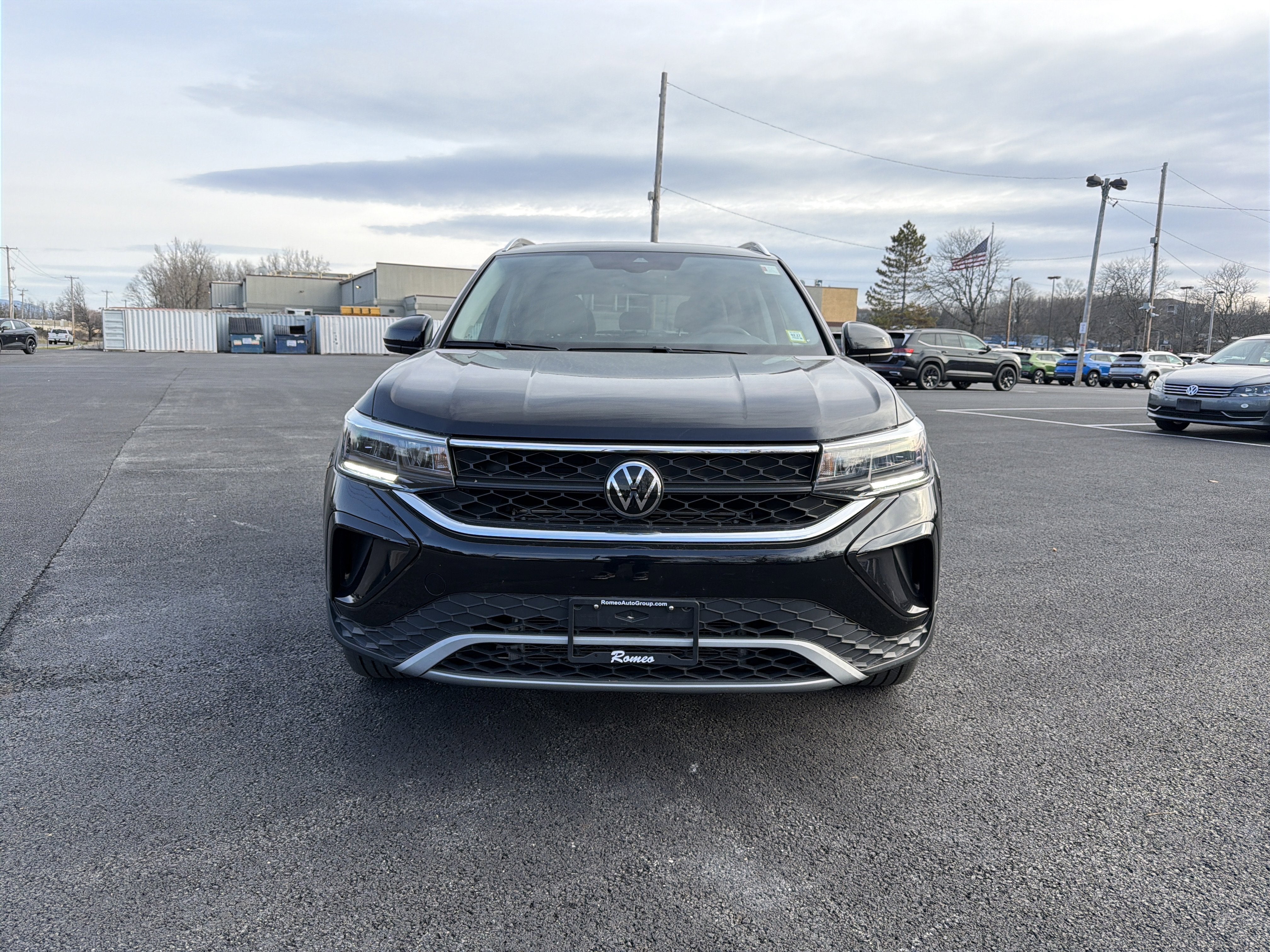 2023 Volkswagen Taos 1.5T SE