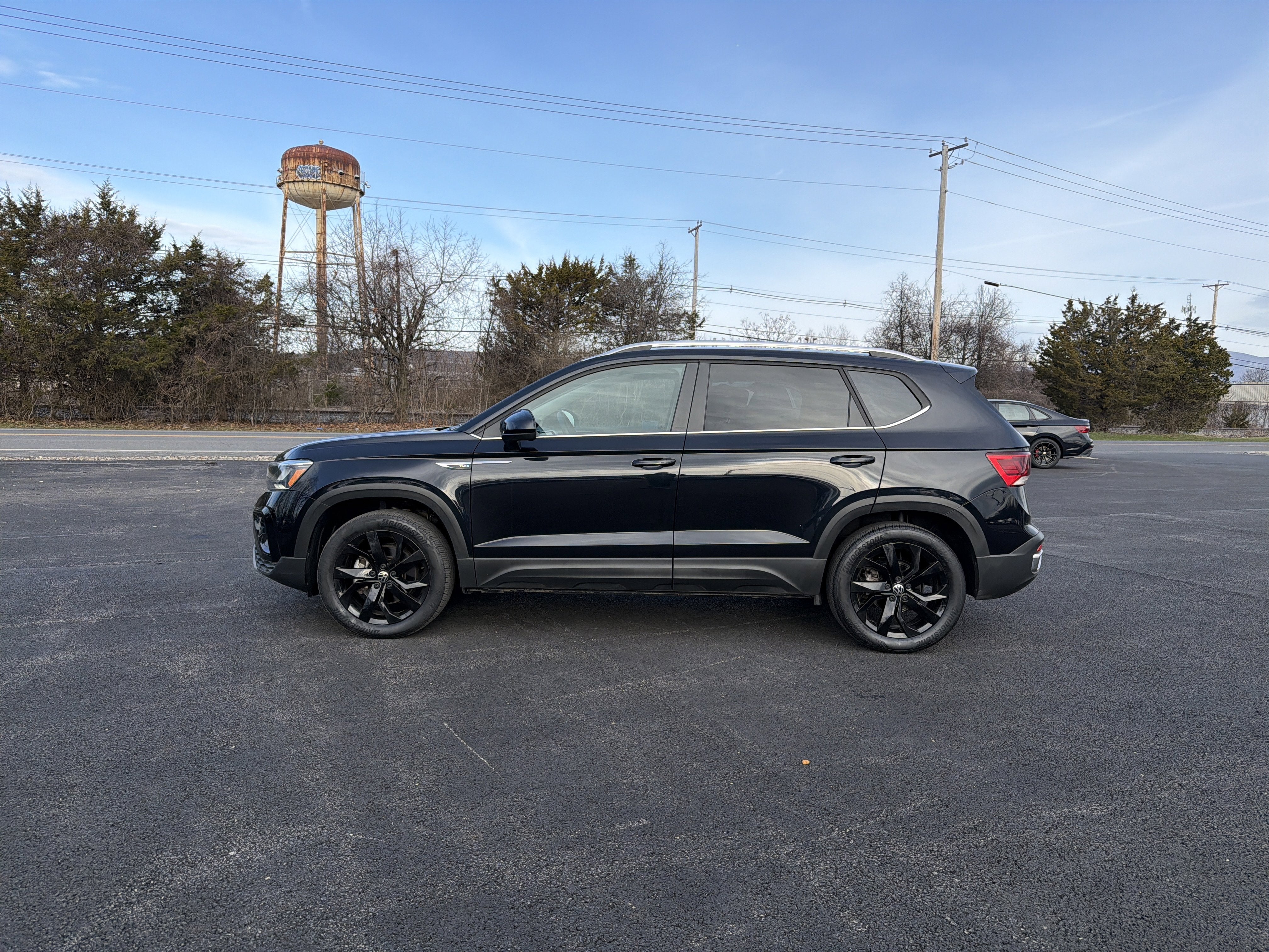 2023 Volkswagen Taos 1.5T SE