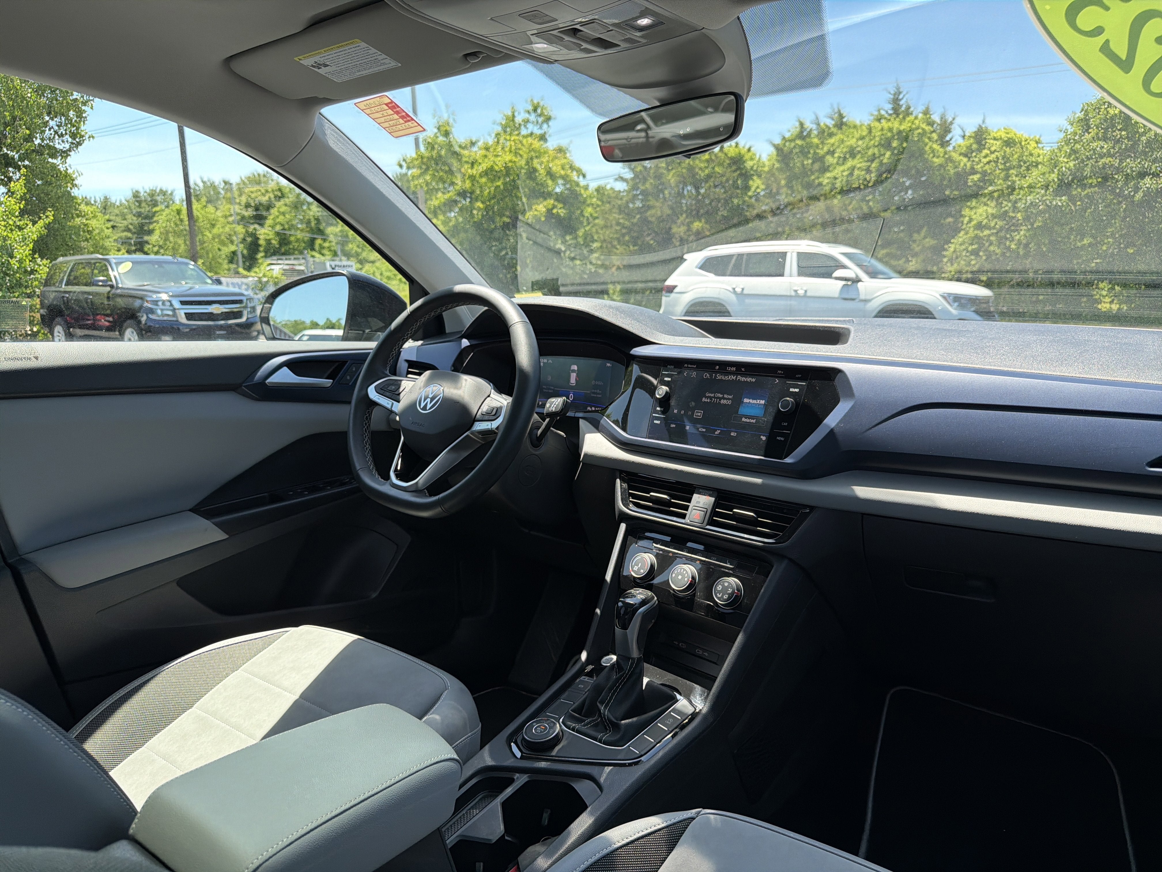 2023 Volkswagen Taos 1.5T SE