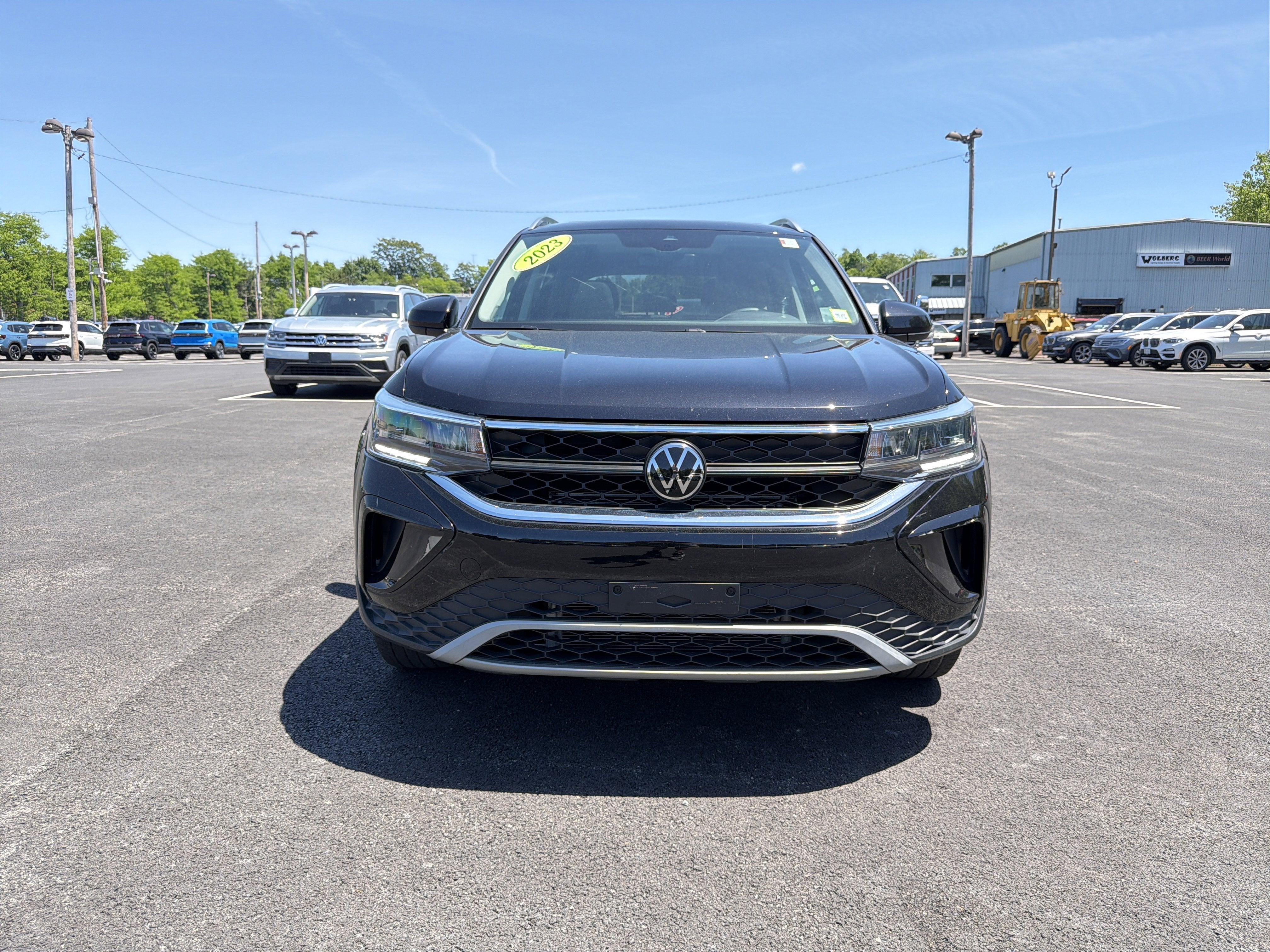 2023 Volkswagen Taos 1.5T SE