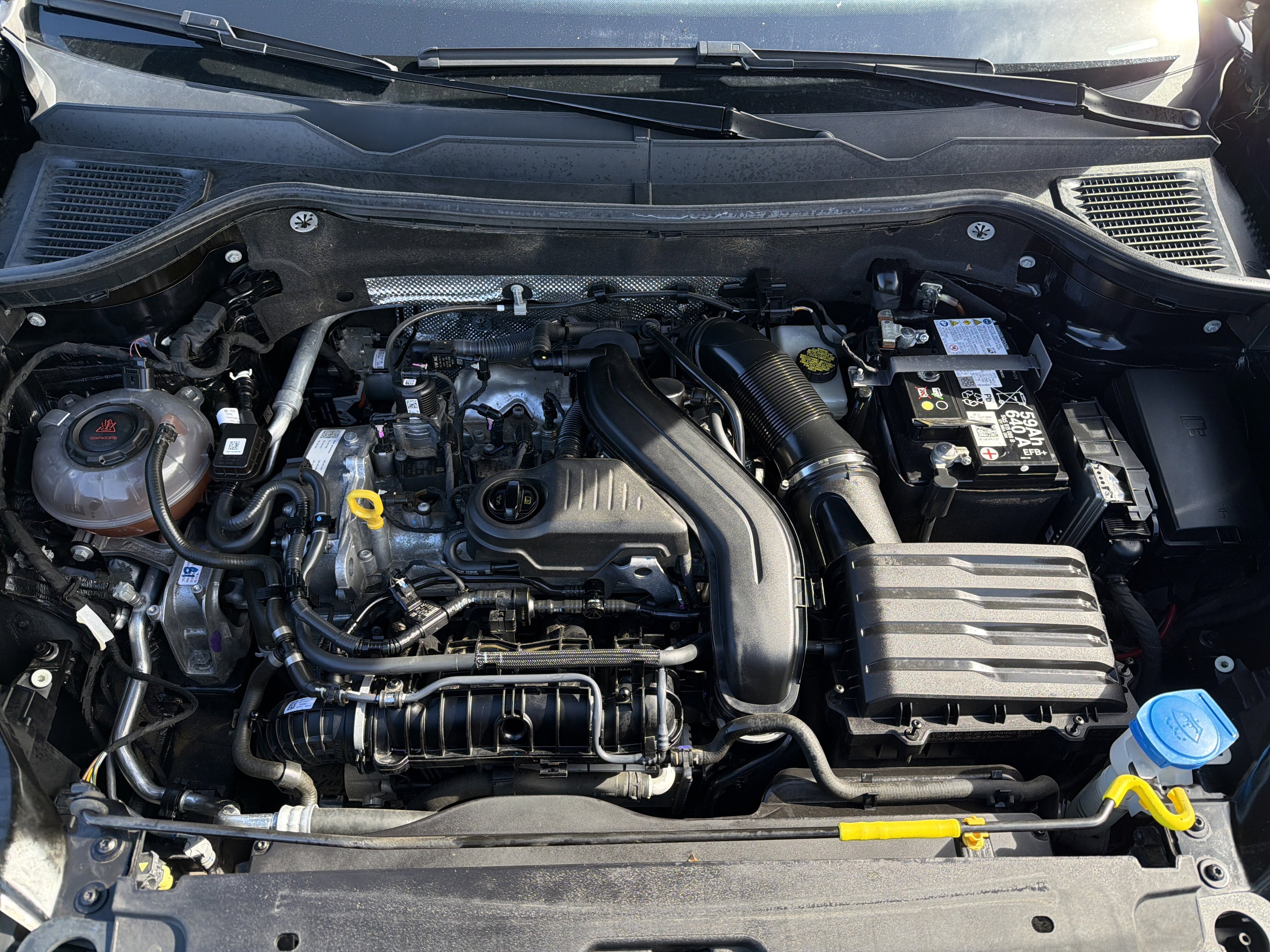 2024 Volkswagen Taos 1.5T SE