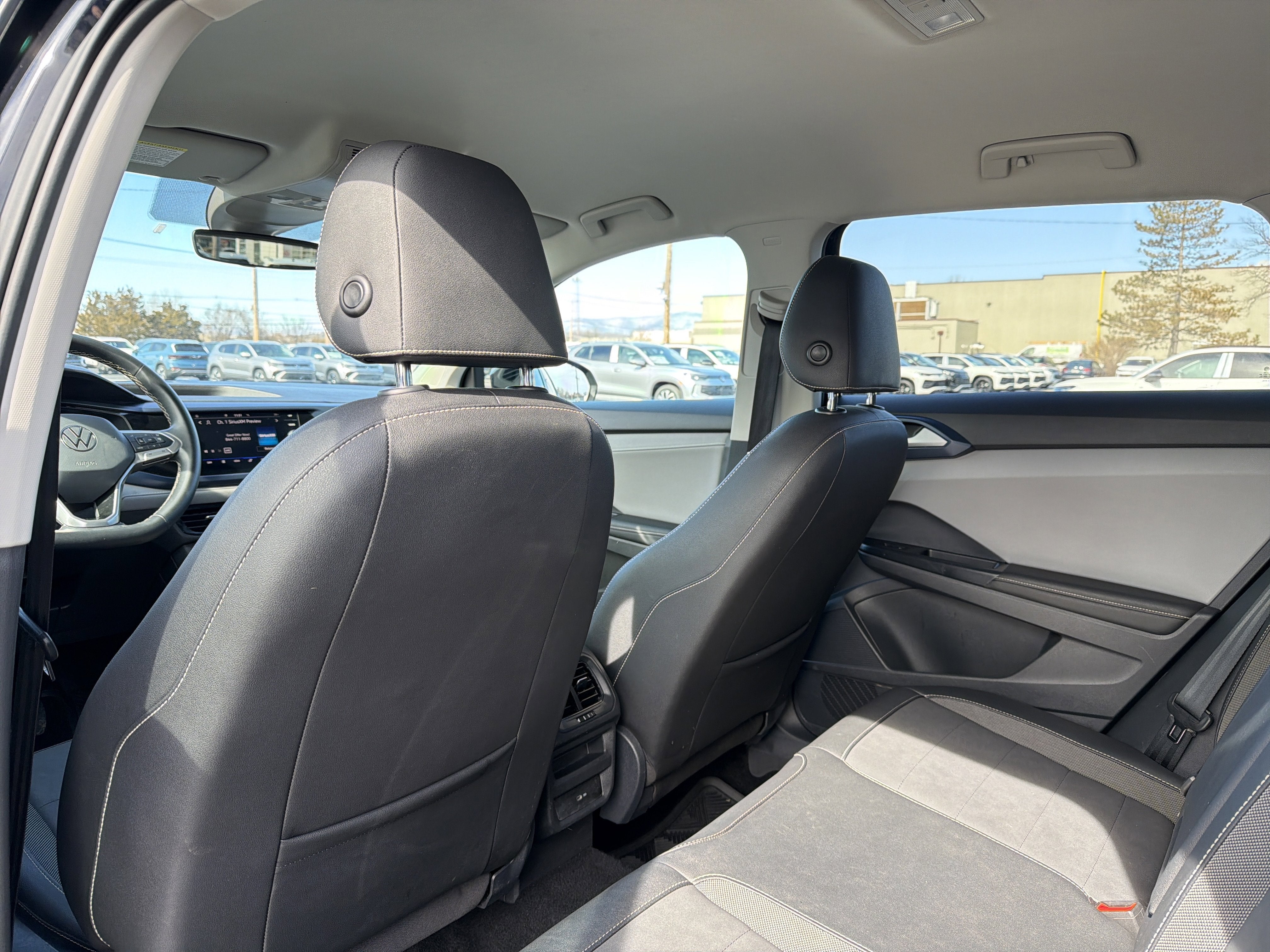 2024 Volkswagen Taos 1.5T SE