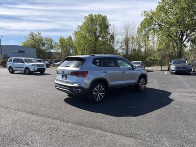 2024 Volkswagen Taos 1.5T SE