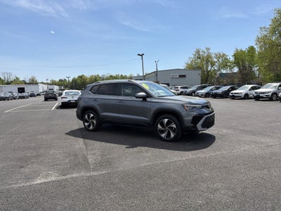2025 Volkswagen Taos 1.5T SE