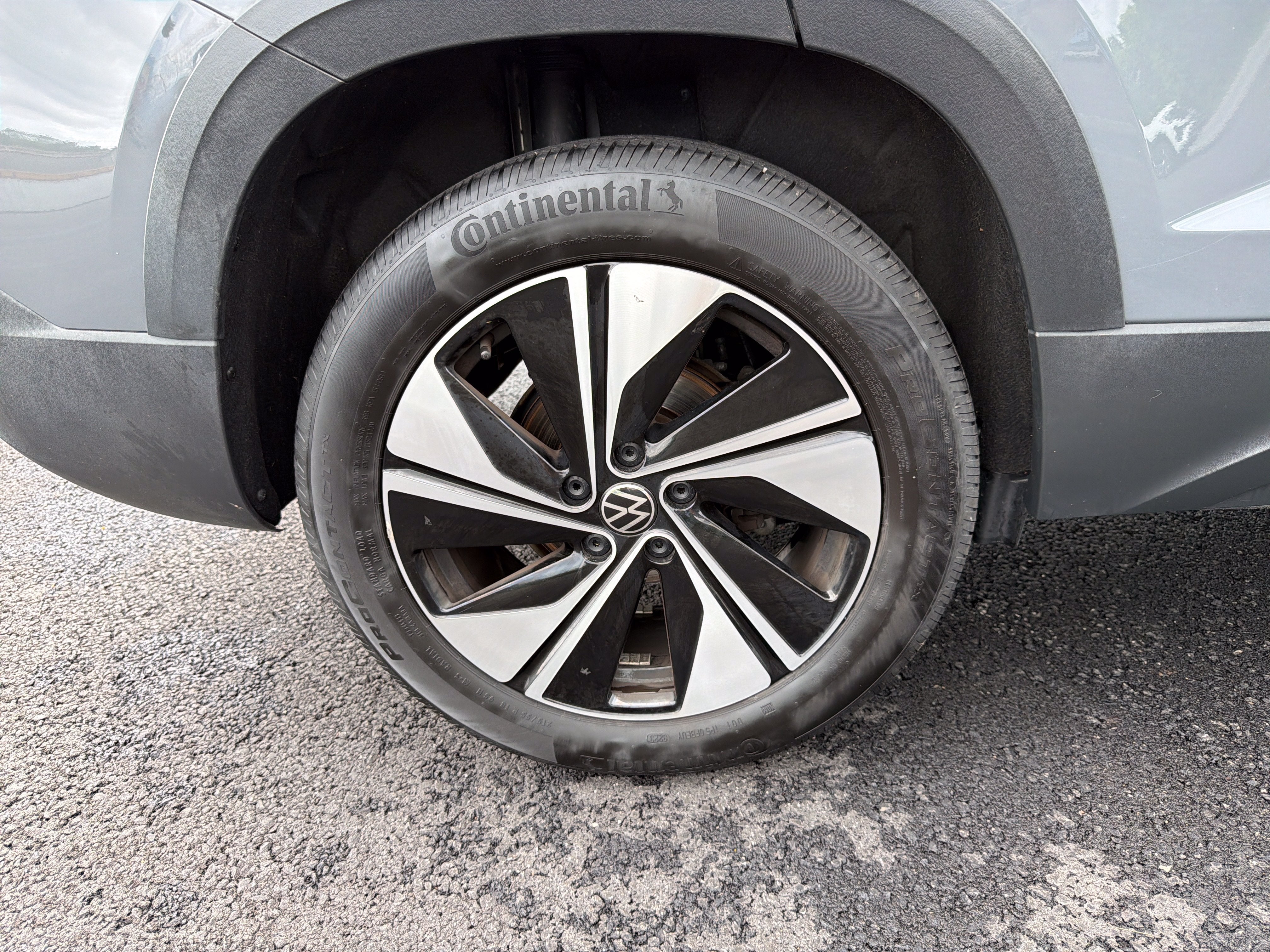 2024 Volkswagen Taos 1.5T SE