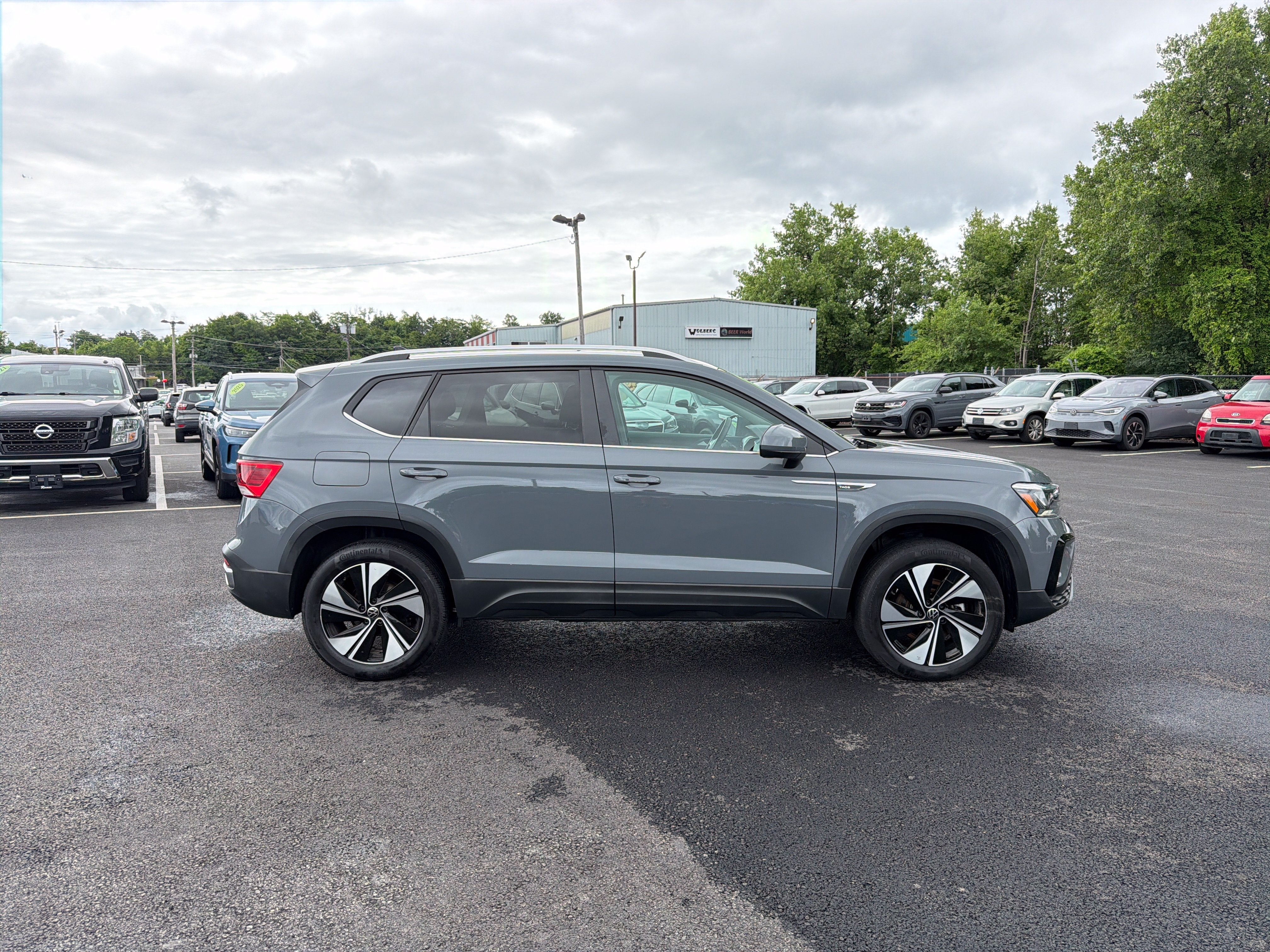2024 Volkswagen Taos 1.5T SE