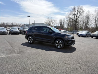 2024 Volkswagen Taos 1.5T SE